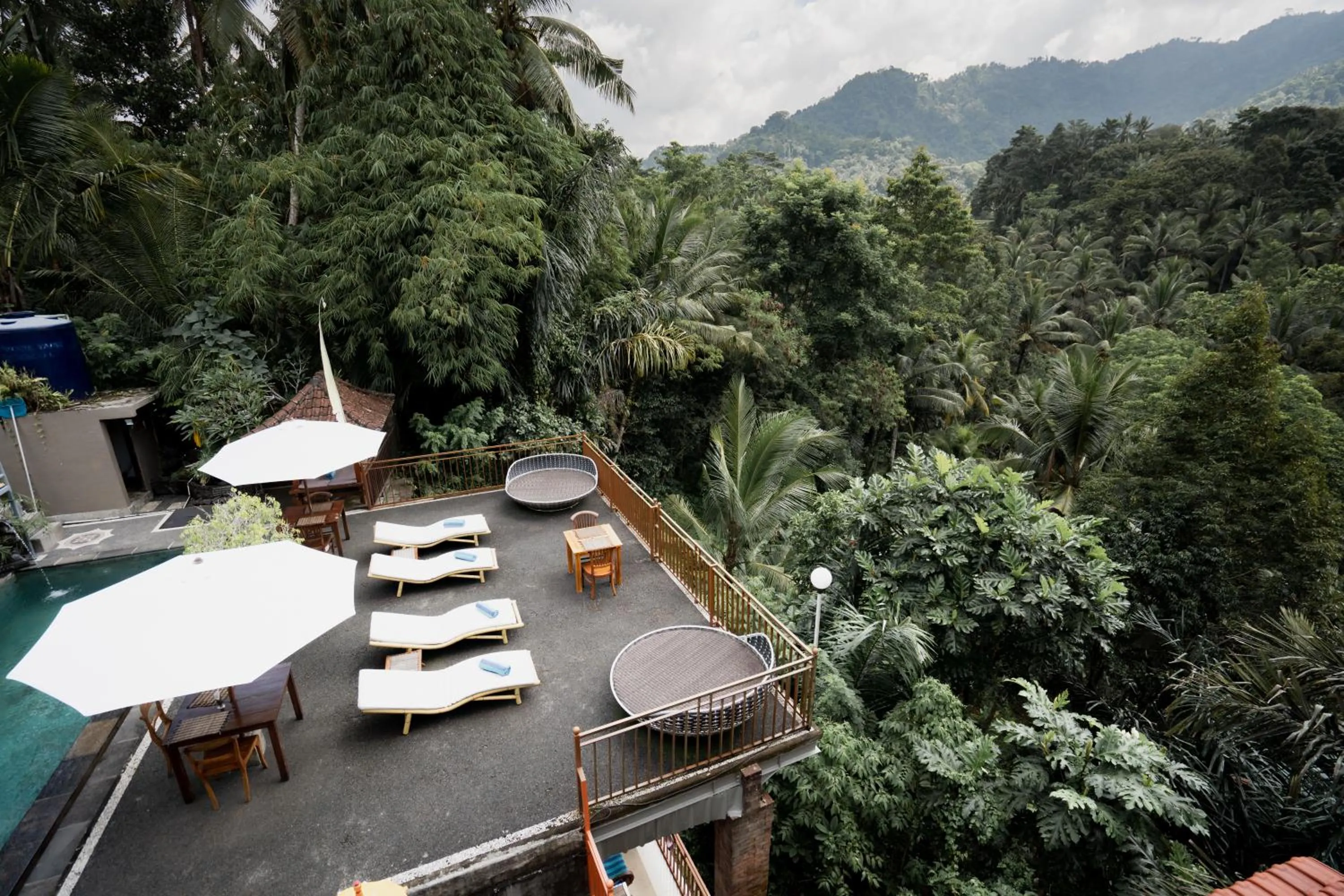 Day in Astana Swaha Villa