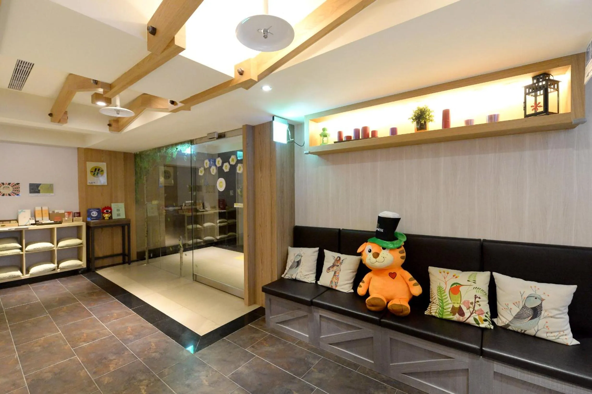 Decorative detail in Ark Hotel - Changan Fuxing方舟商業股份有限公司