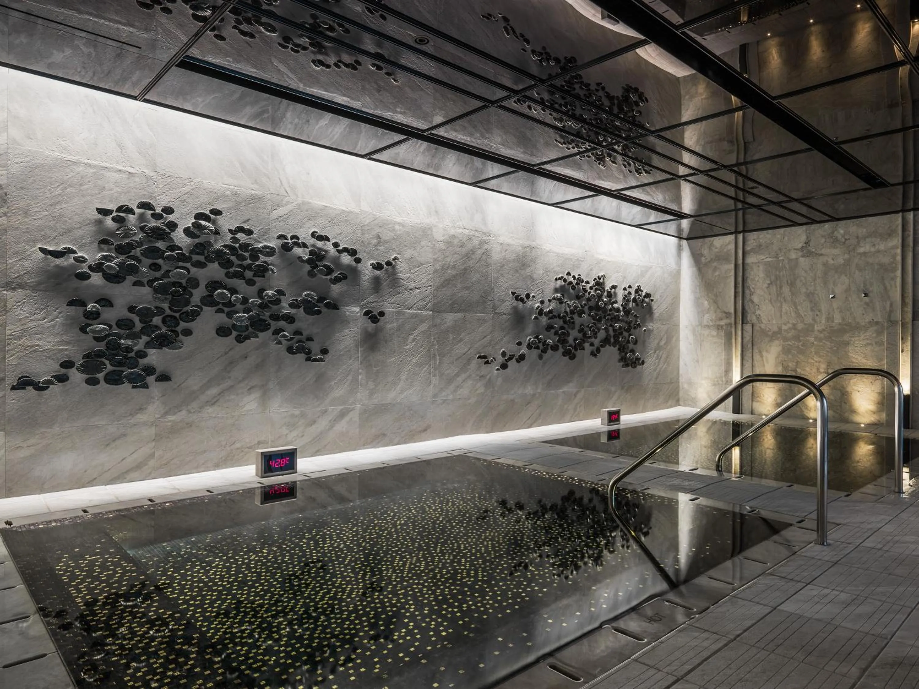 Sauna in Four Seasons Hotel Seoul