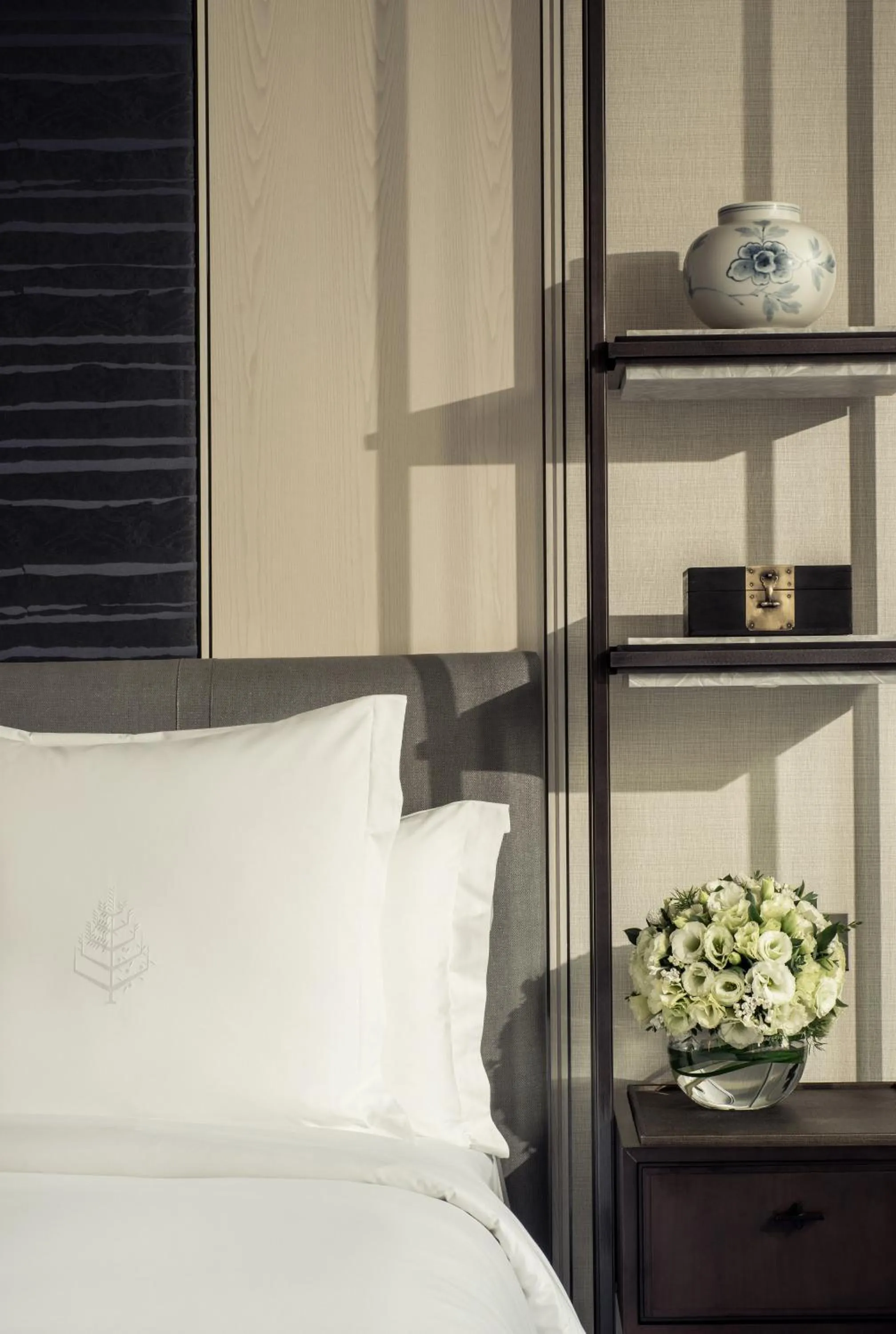 Day, Bed in Four Seasons Hotel Seoul