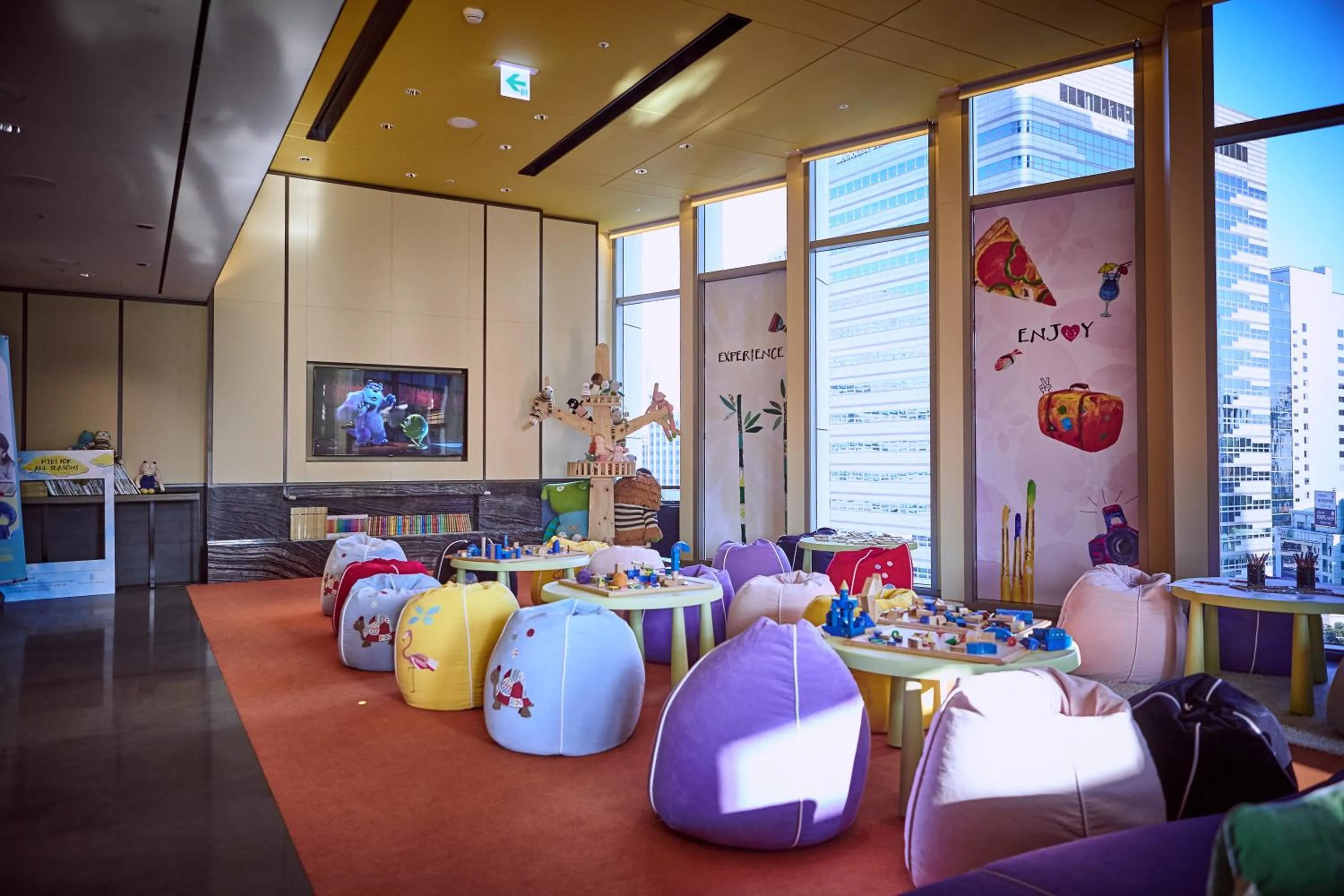 Children play ground in Four Seasons Hotel Seoul