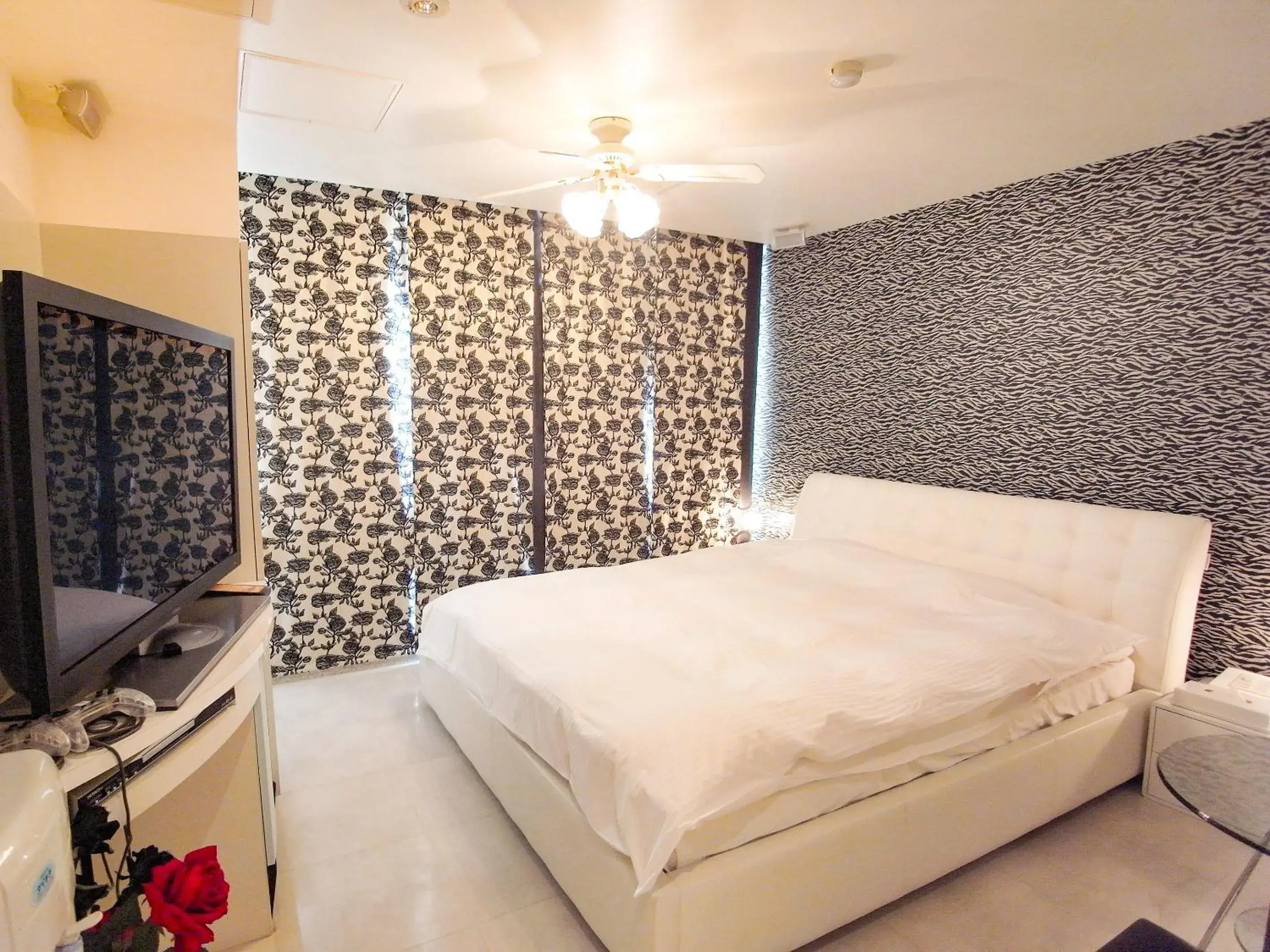 Double Room in V Hotel (Adult Only) Double Room in V Hotel (Adult Only)