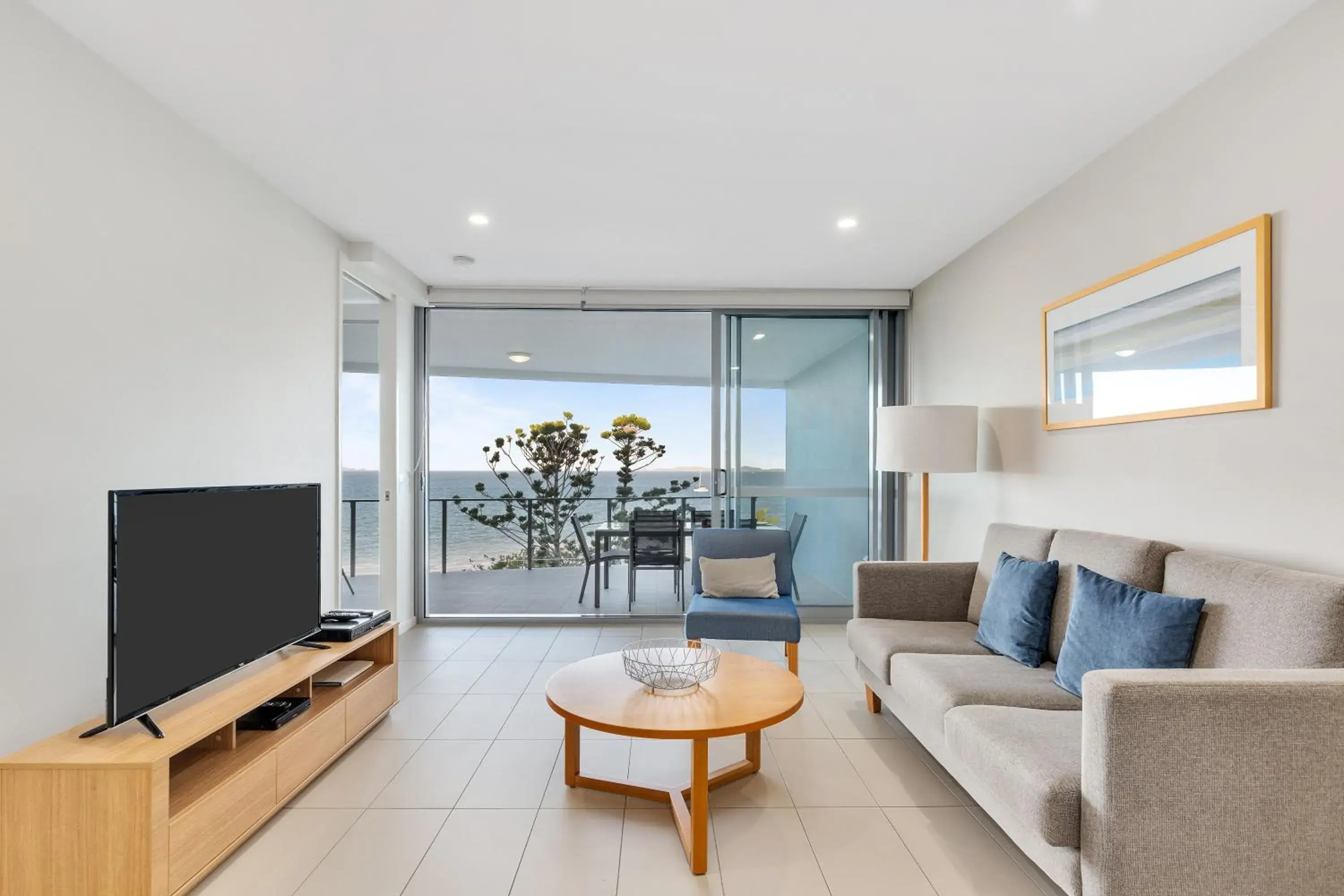 2 Bedroom Beachfront in Salt Yeppoon 2 Bedroom Beachfront in Salt Yeppoon