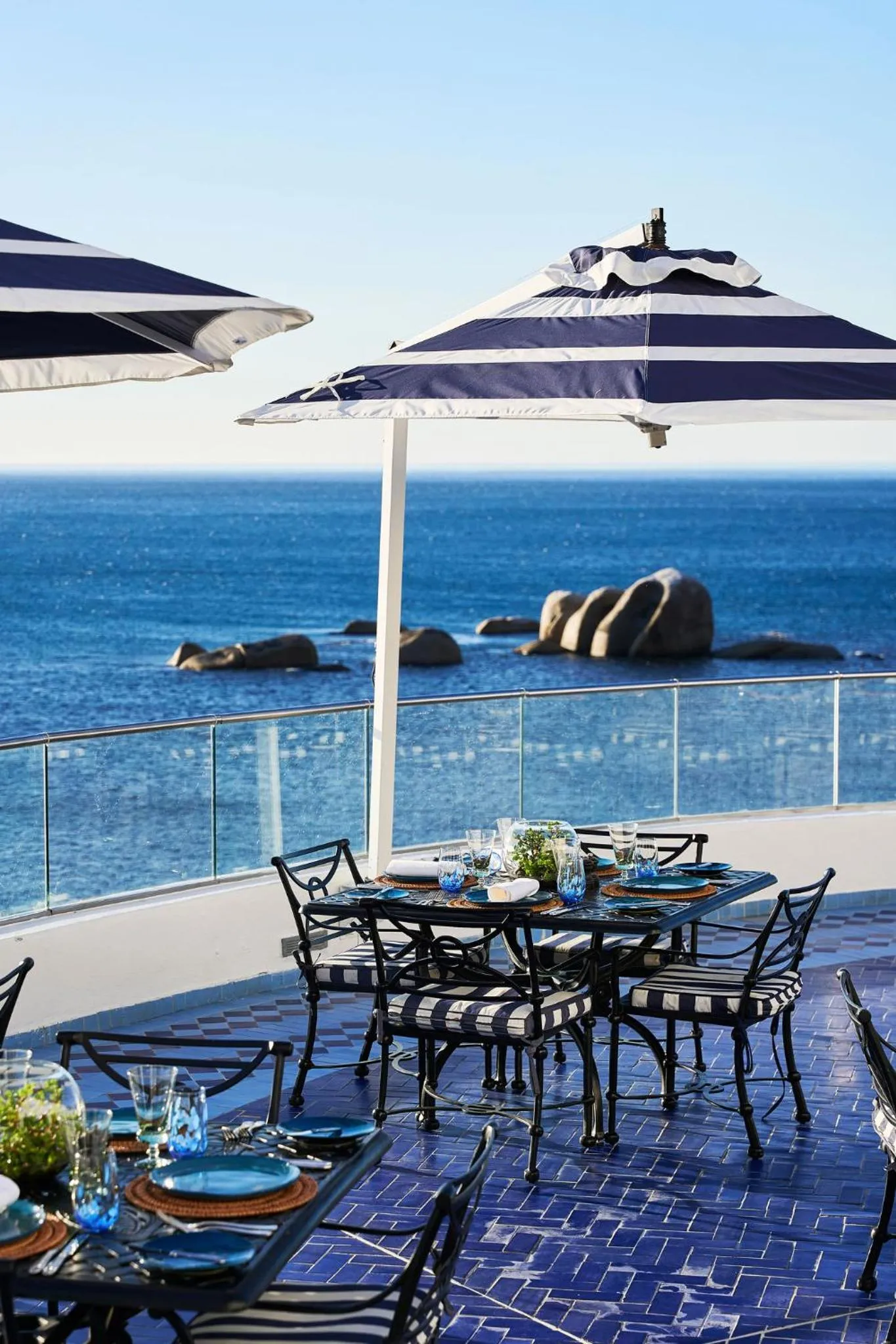 Restaurant/places to eat in Twelve Apostles Hotel & Spa