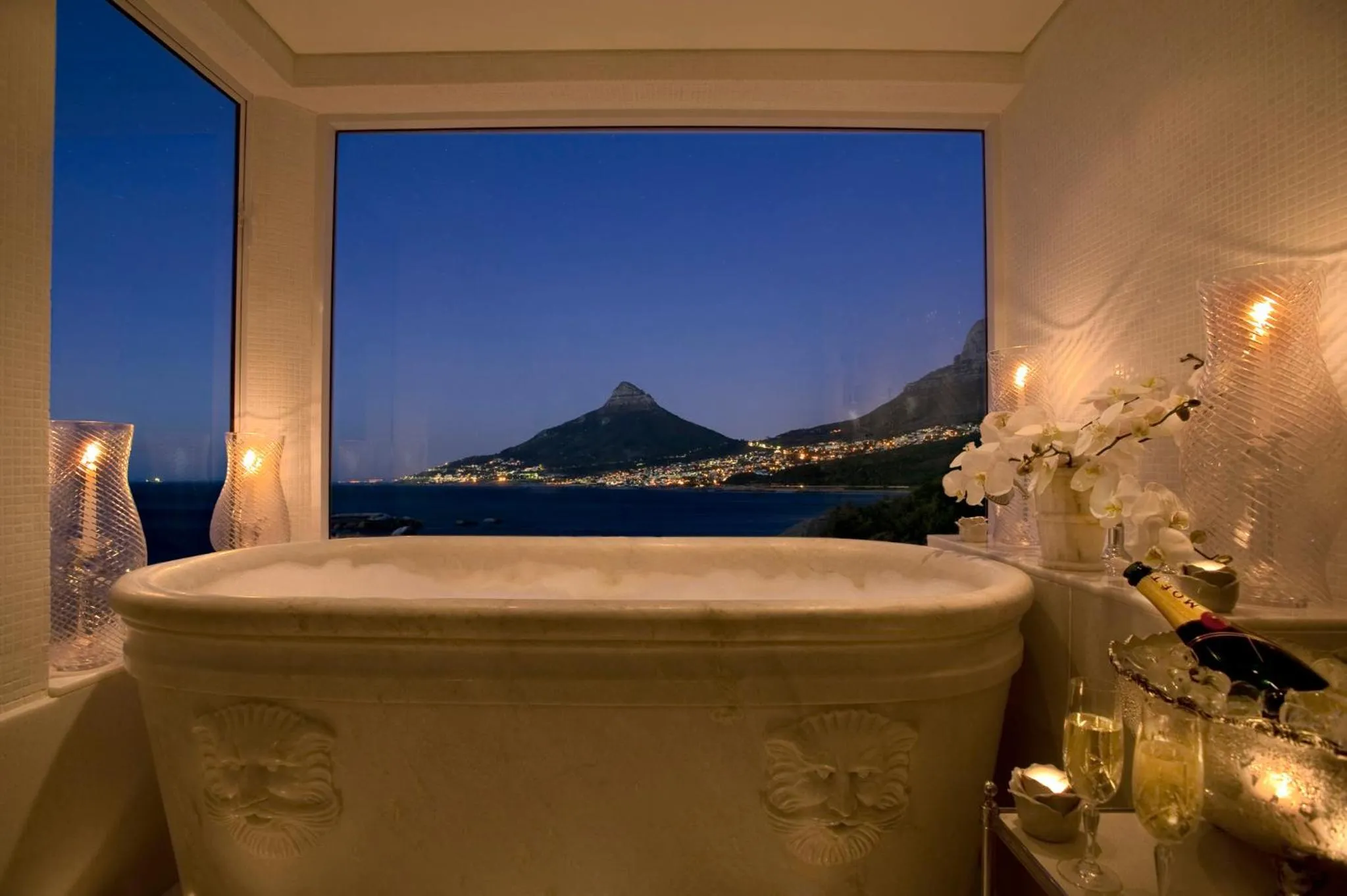 Bedroom in Twelve Apostles Hotel & Spa