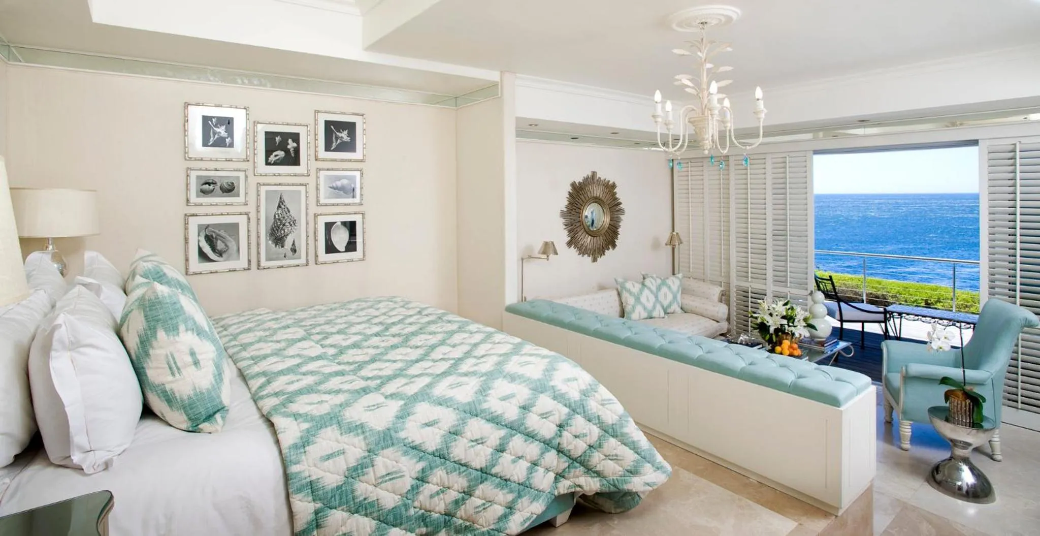 Bedroom, Bed in Twelve Apostles Hotel & Spa