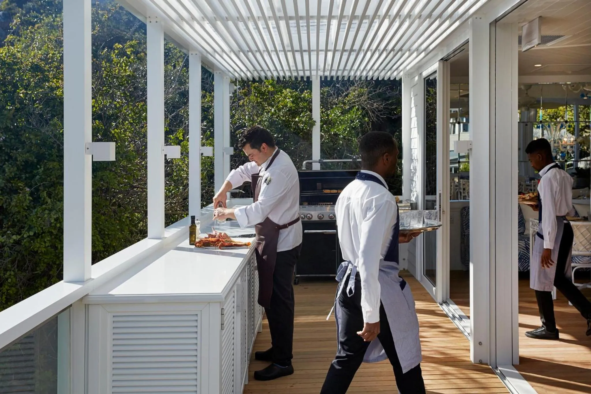 Restaurant/places to eat in Twelve Apostles Hotel & Spa