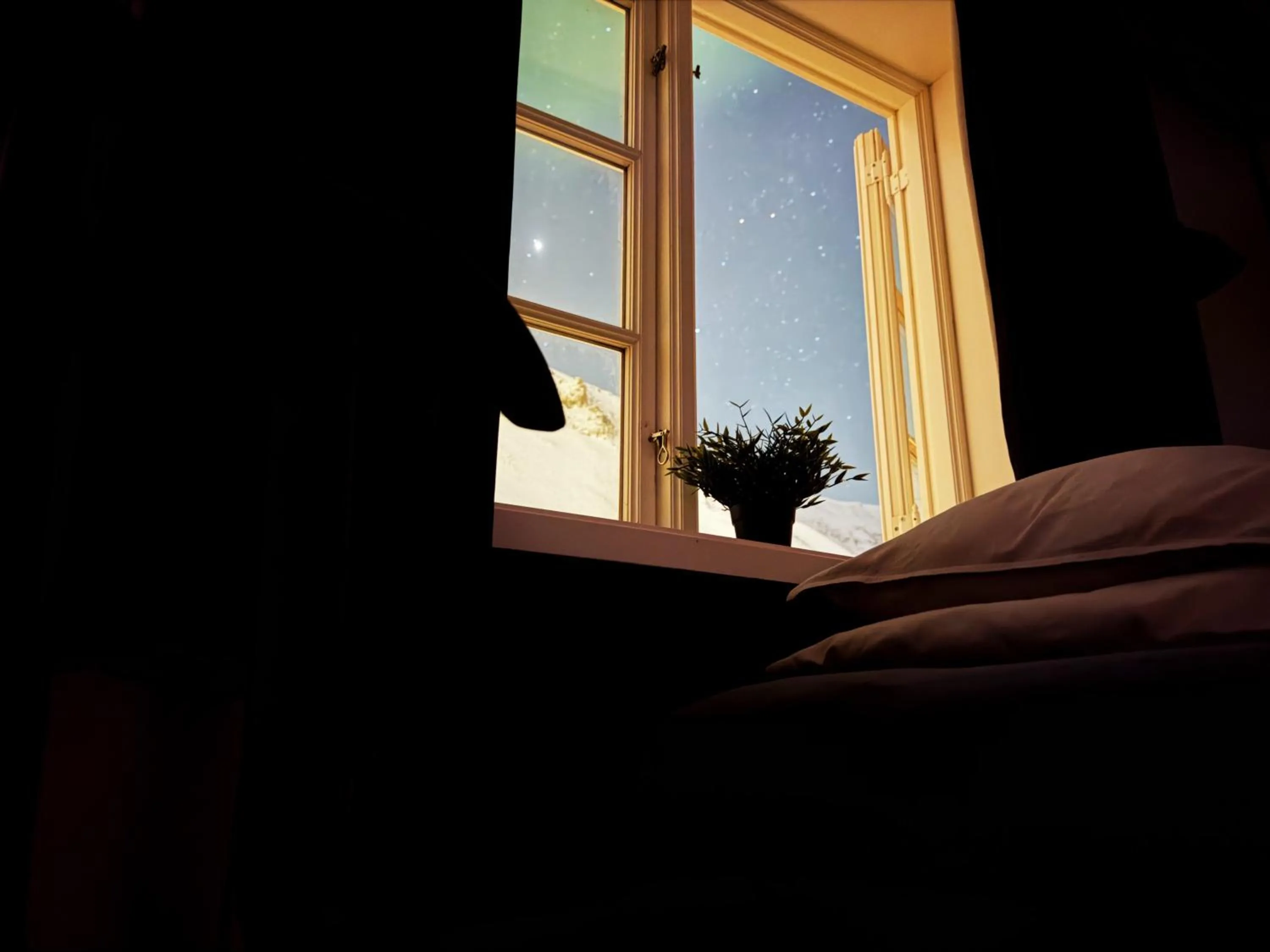 Bed in Gjestehuset 102 - your home away from home!