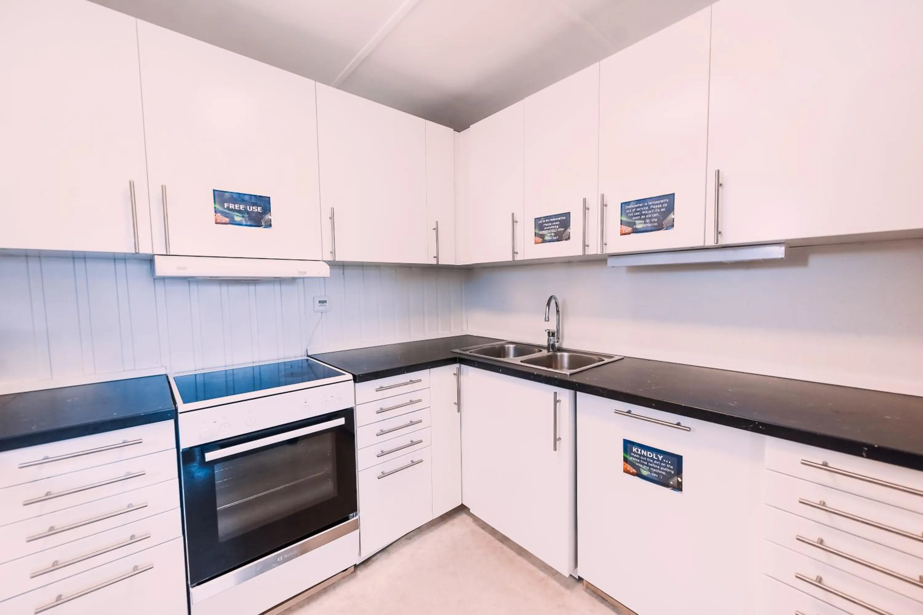 Kitchen or kitchenette in Gjestehuset 102