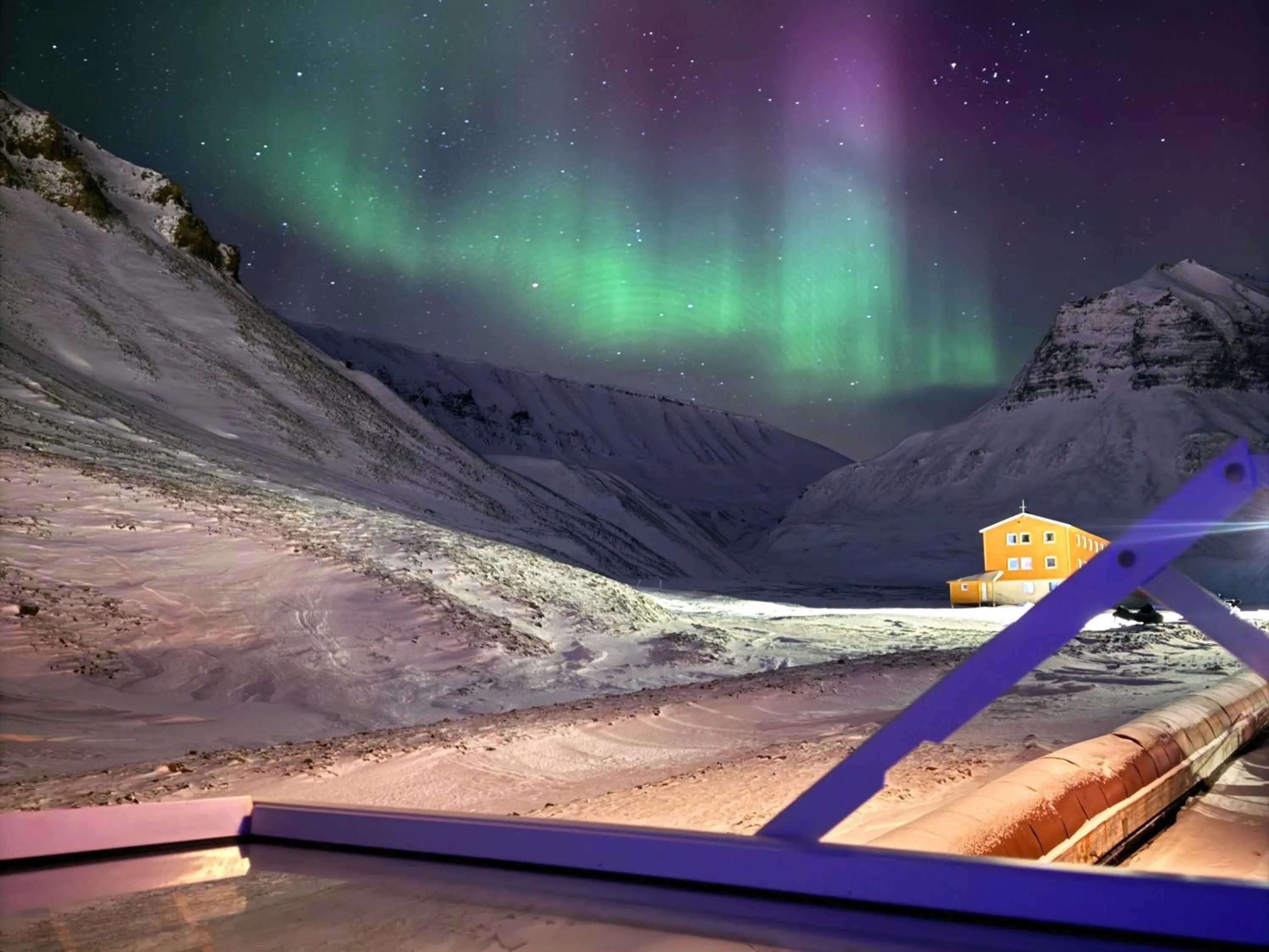 Gjestehuset 102 - your home away from home!