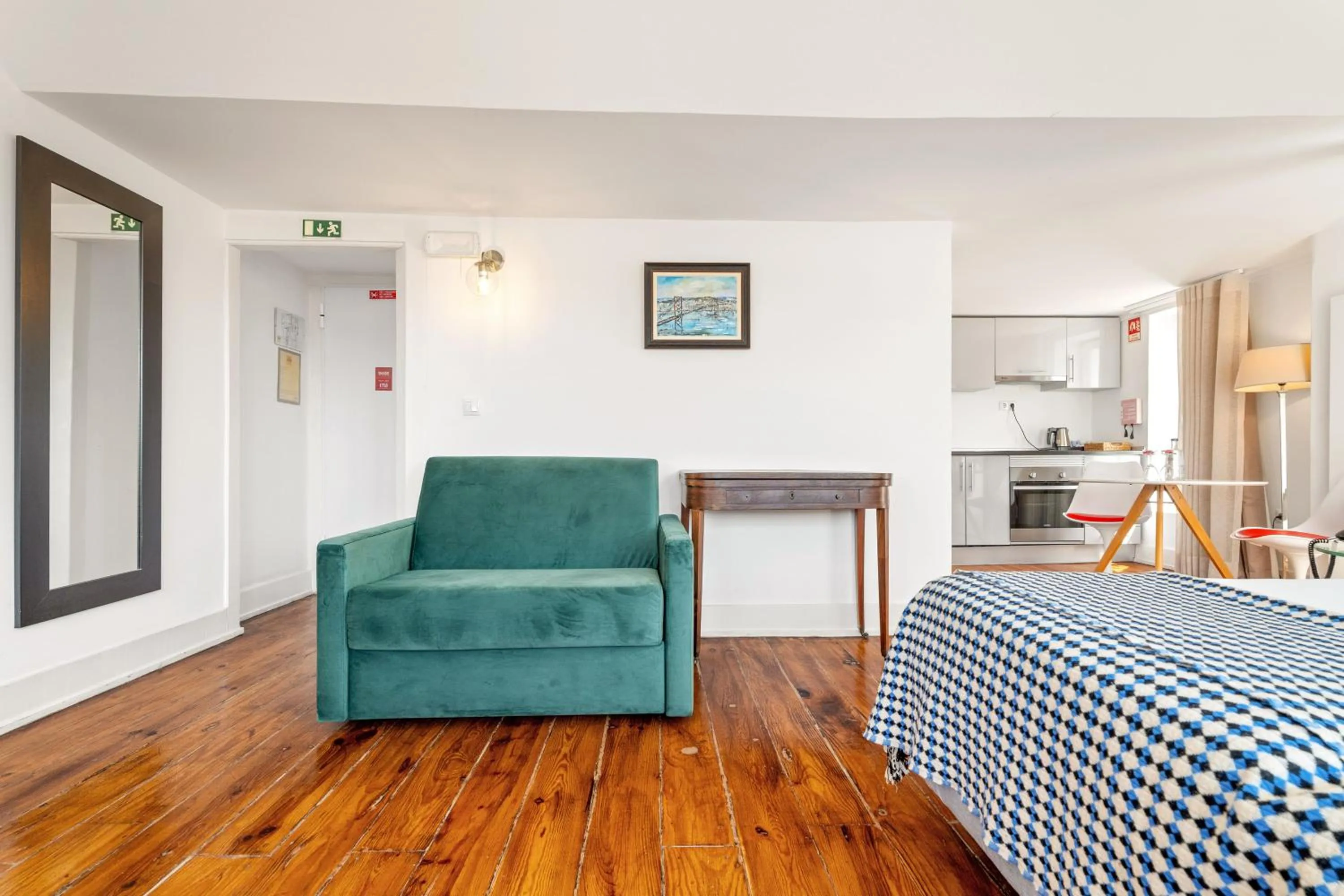Bedroom in Casa do Jasmim by Shiadu
