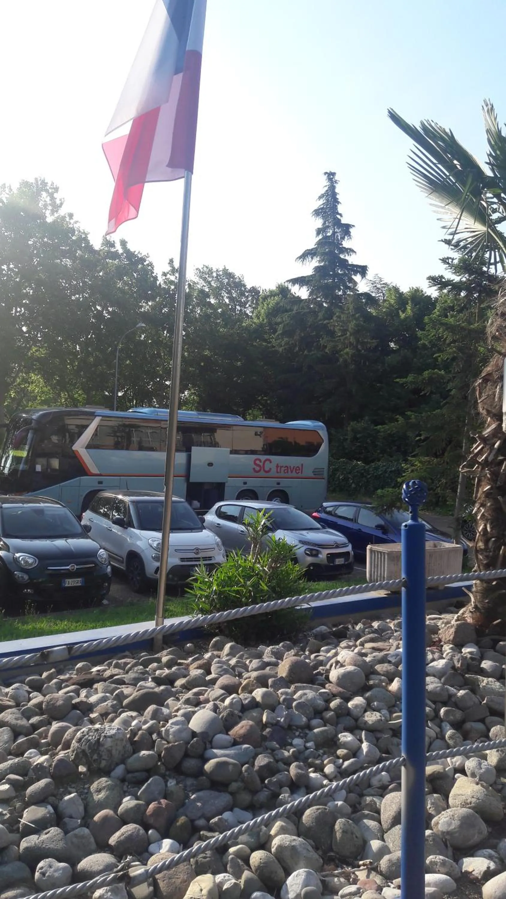 Street view in Hotel Parigi