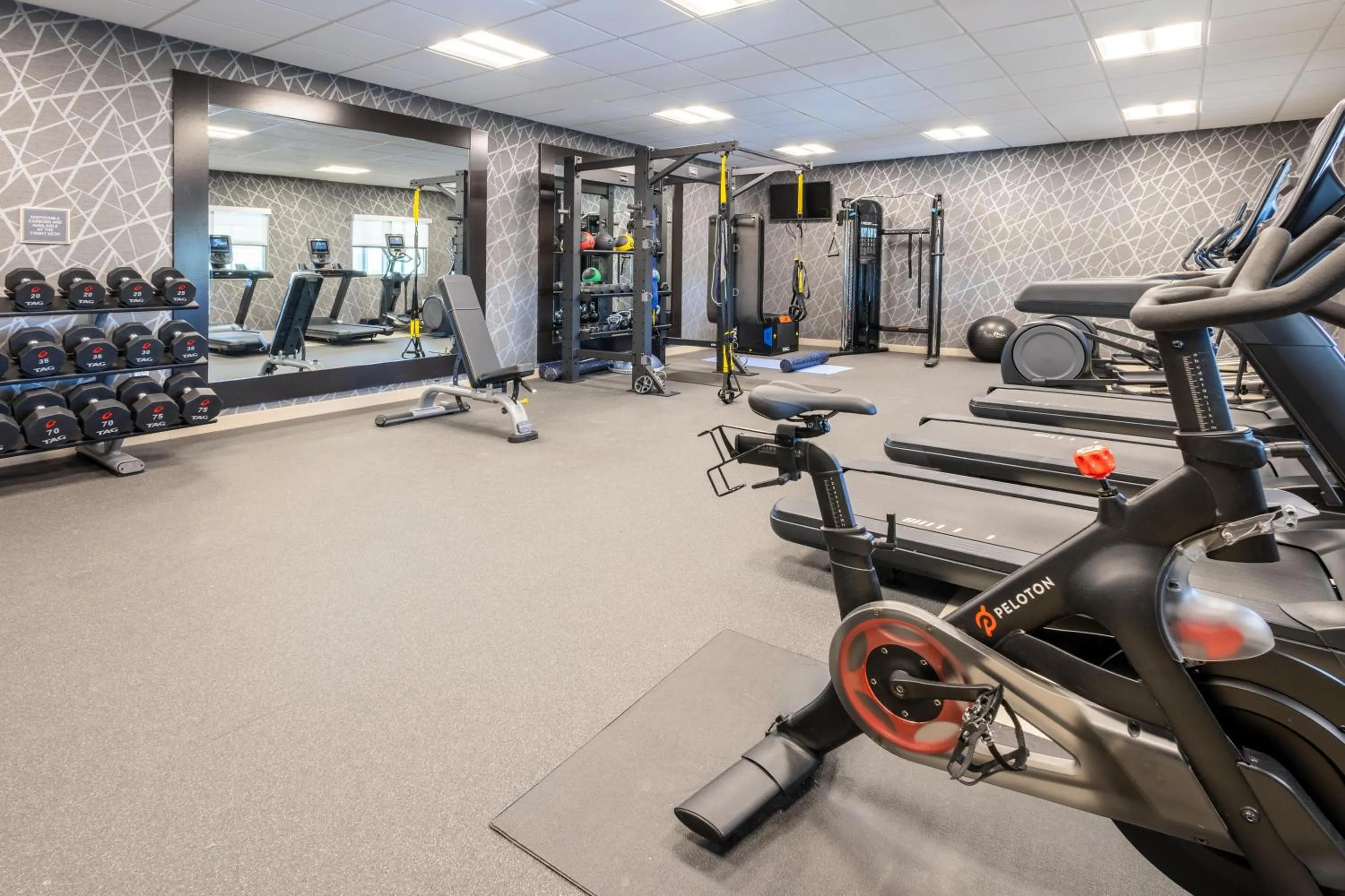 Fitness centre/facilities in Homewood Suites by Hilton Syracuse - Carrier Circle