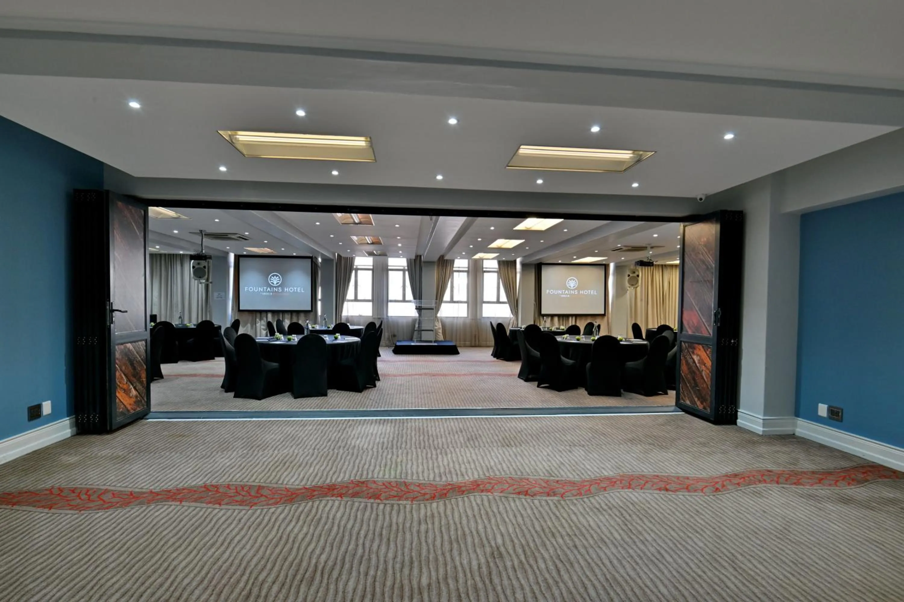 Meeting/conference room in Fountains Hotel