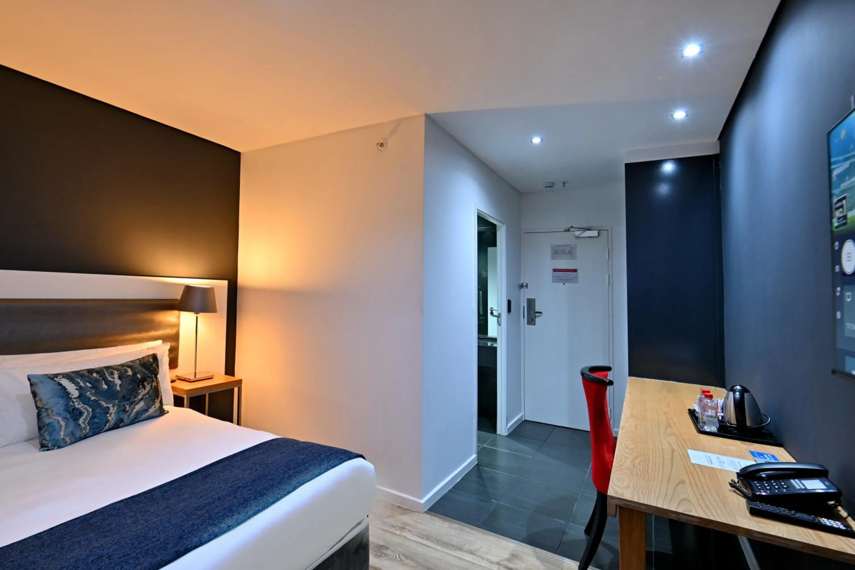 Bed in Fountains Hotel