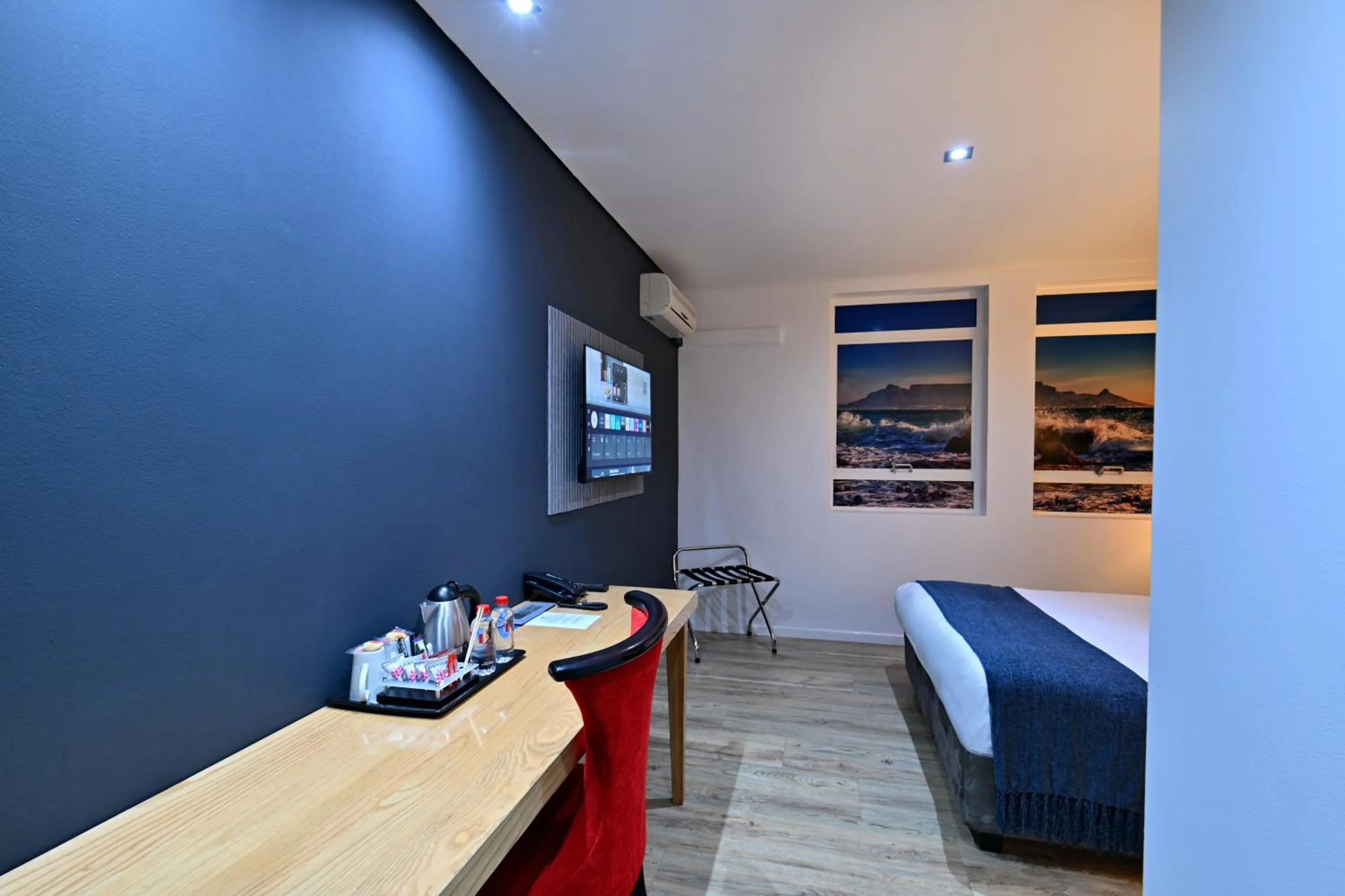 Bed in Fountains Hotel