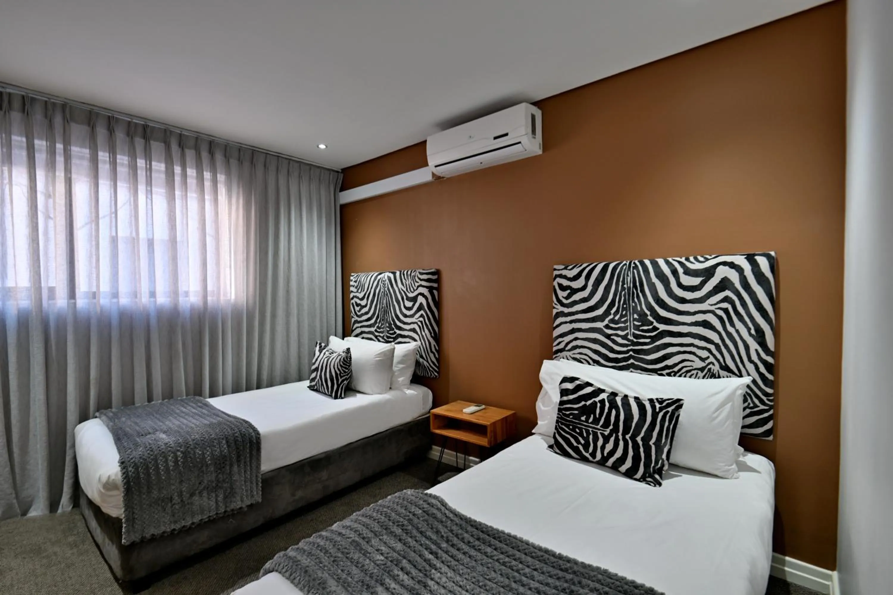 Bed in Fountains Hotel