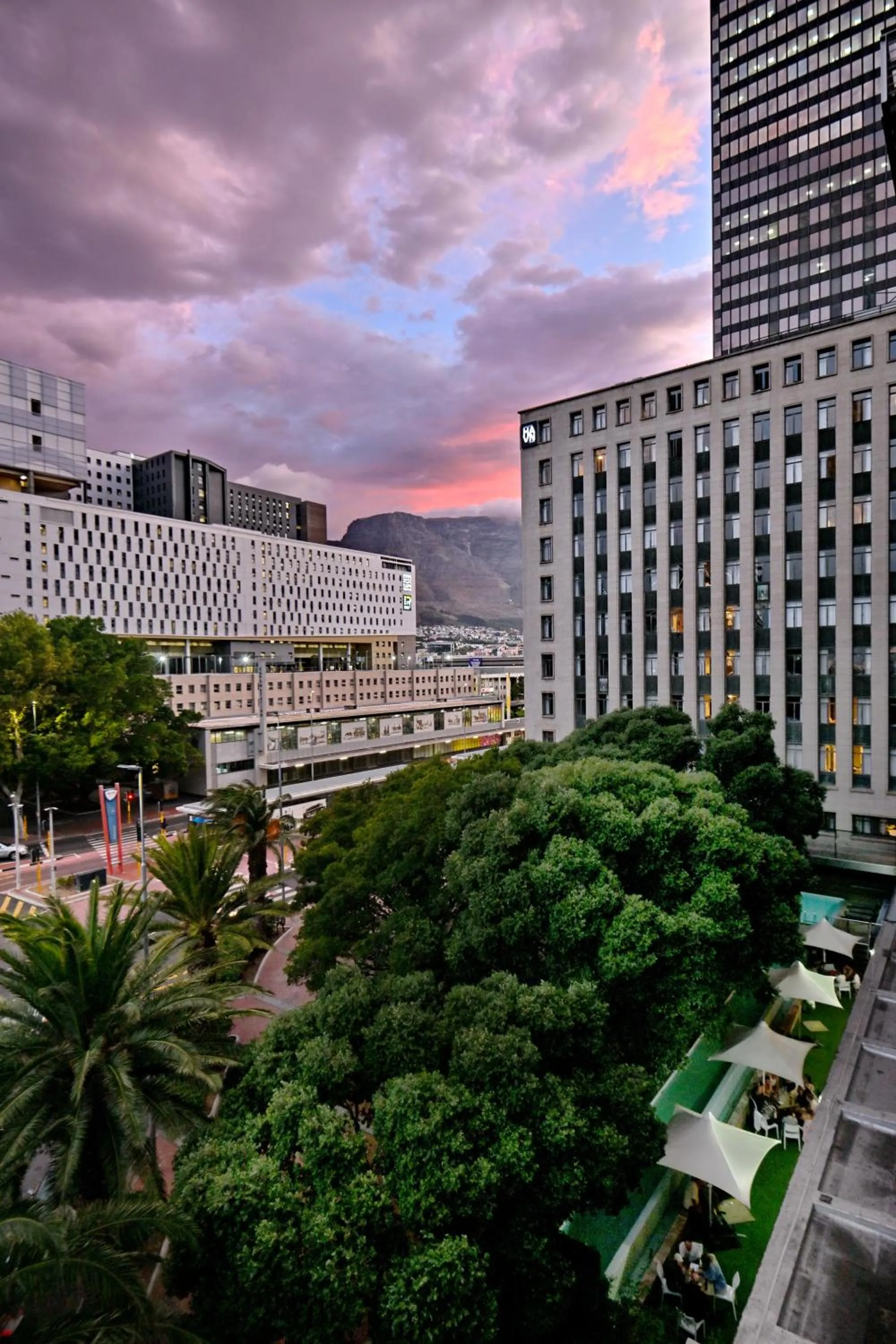 Property building in Fountains Hotel