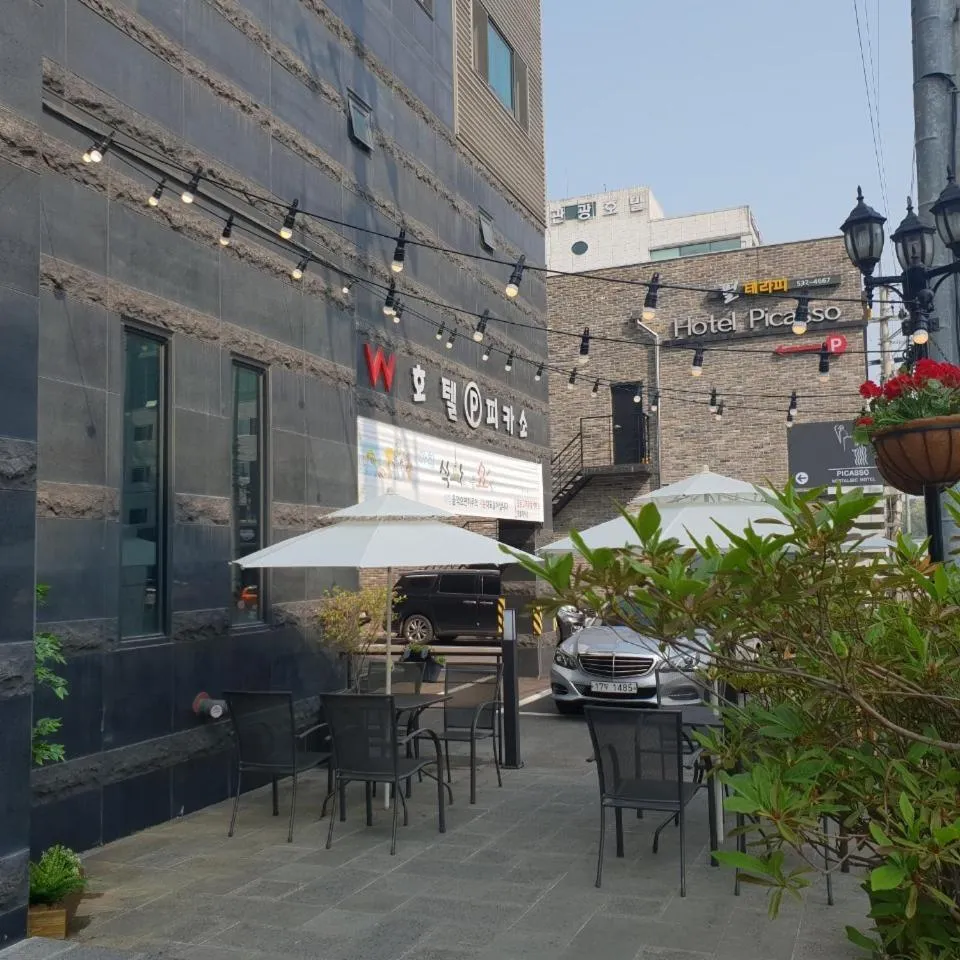 Picasso Hotel