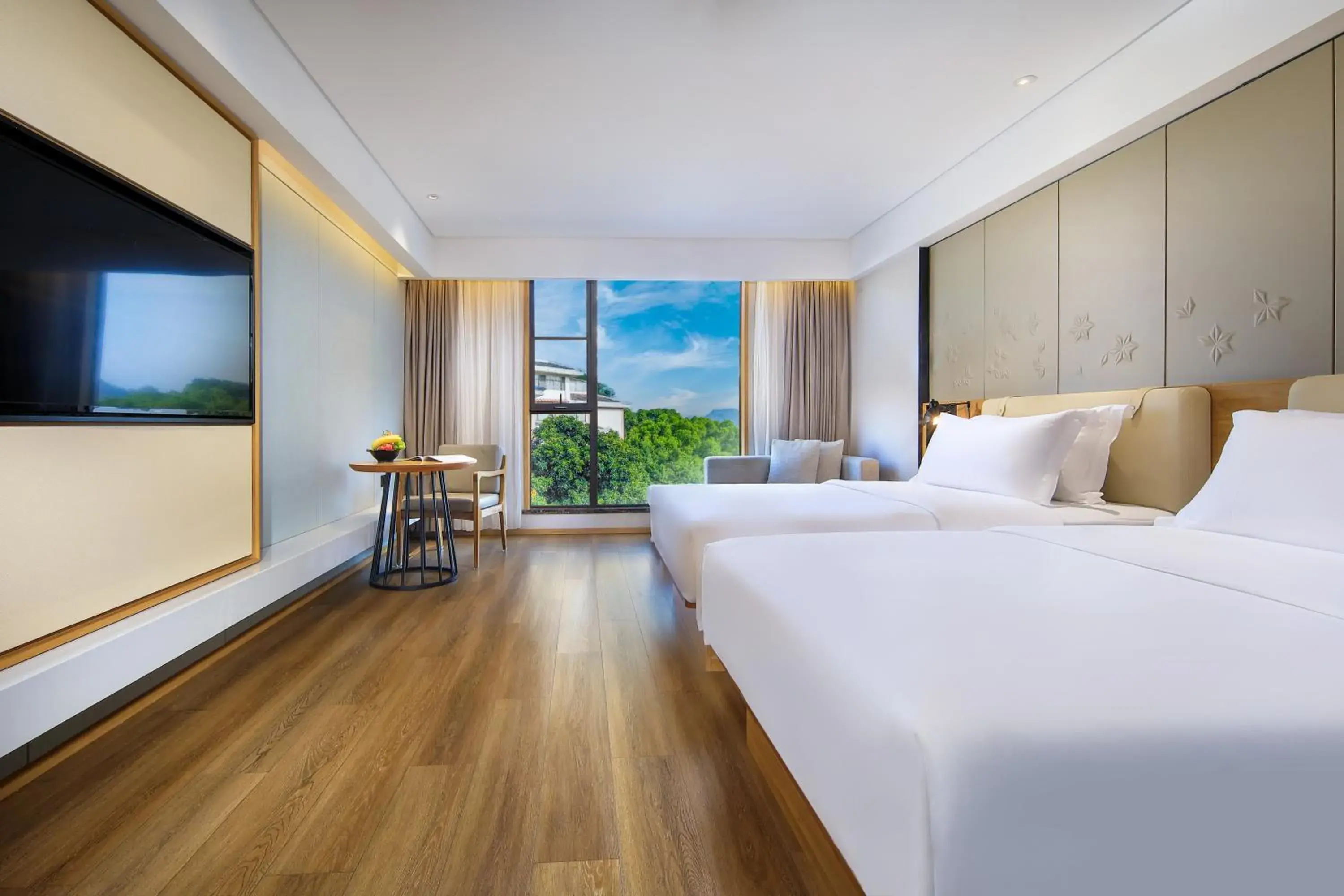 Deluxe Twin Room in Venus Royal Hotel Guilin Elephant Trunk Hill Two Rivers and Four Lakes Branch Deluxe Twin Room in Venus Royal Hotel Guilin Elephant Trunk Hill Two Rivers and Four Lakes Branch