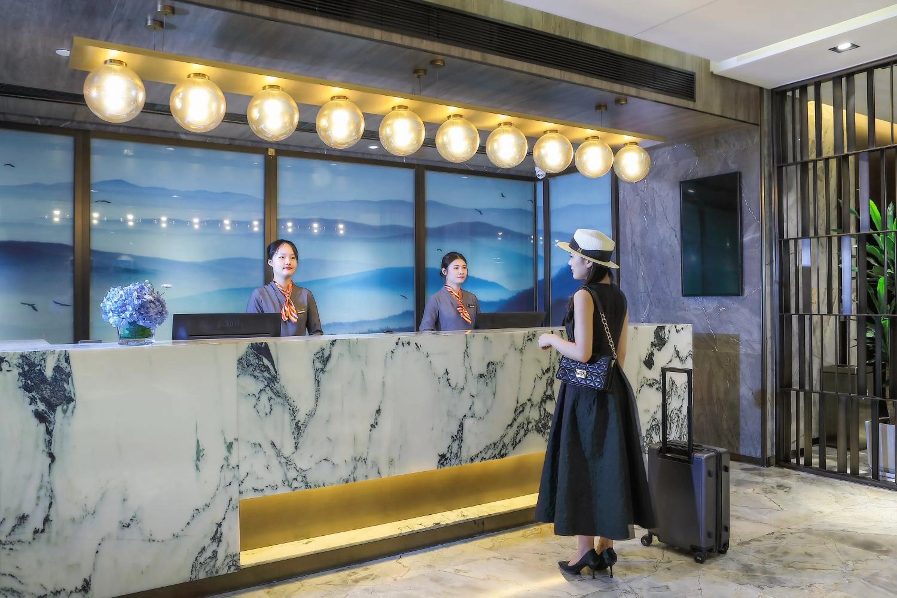 Lobby or reception in Venus Royal Hotel Guilin Elephant Trunk Hill Two Rivers and Four Lakes Branch