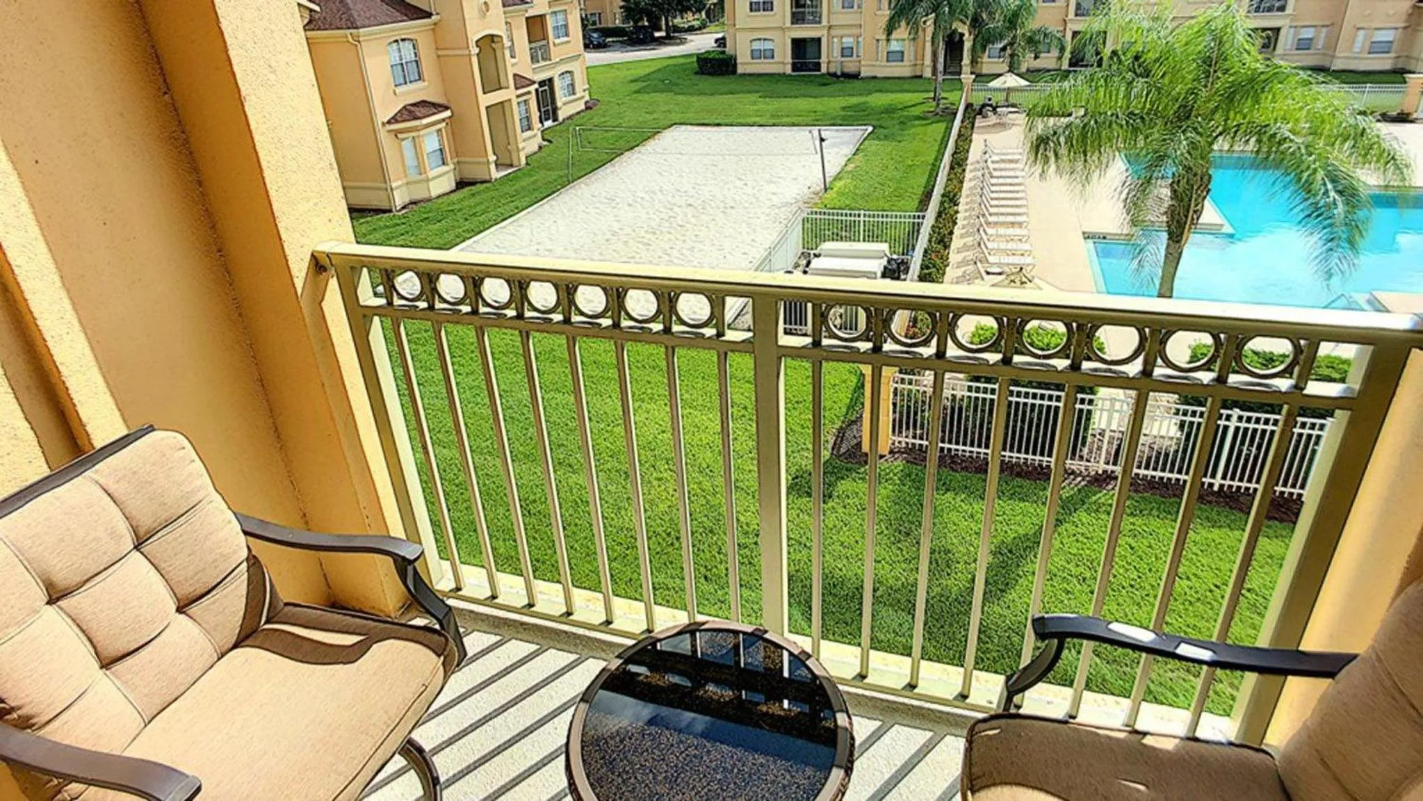 Pool Side Tree House