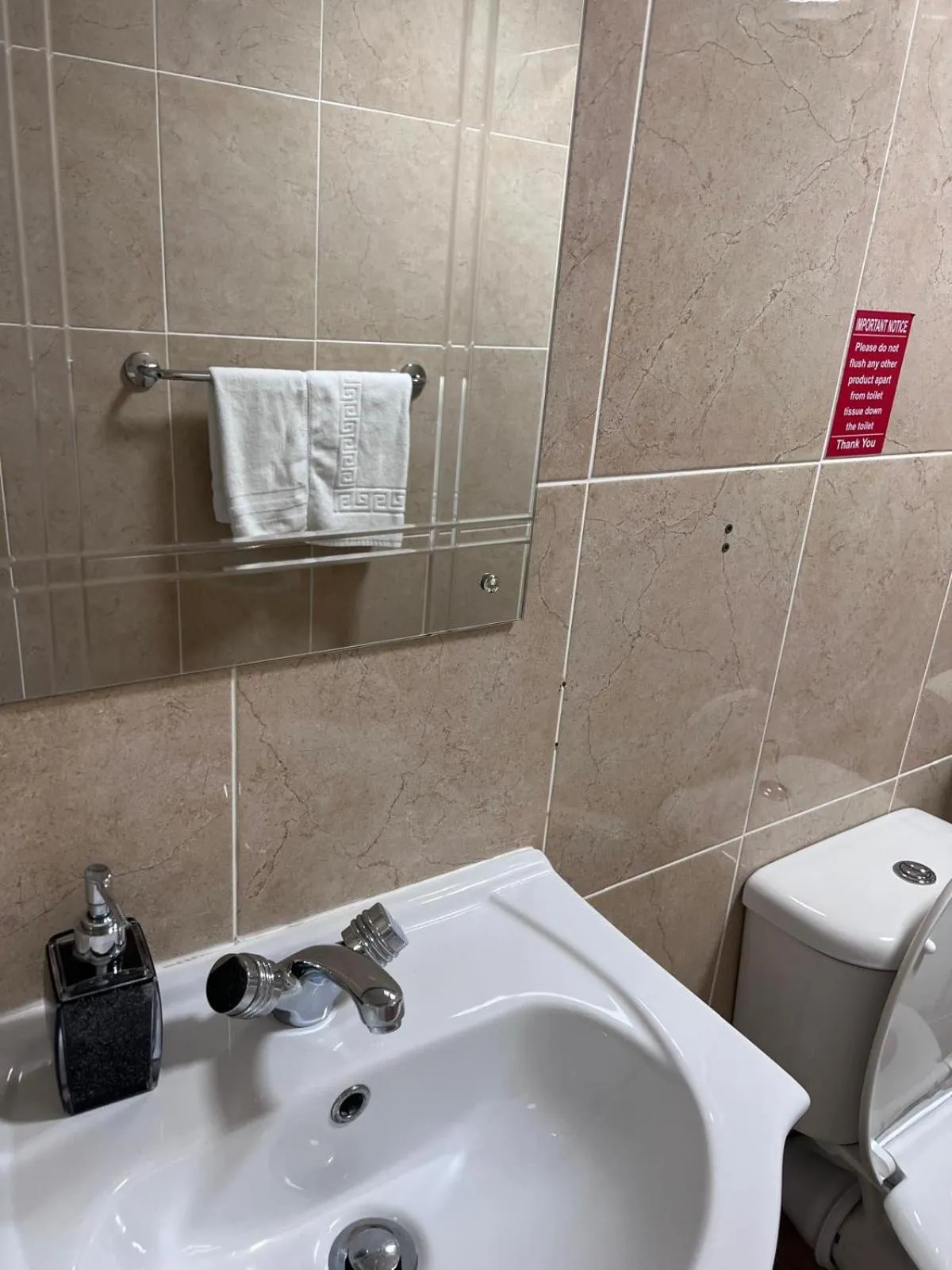 Bathroom in The Waverley Guest House