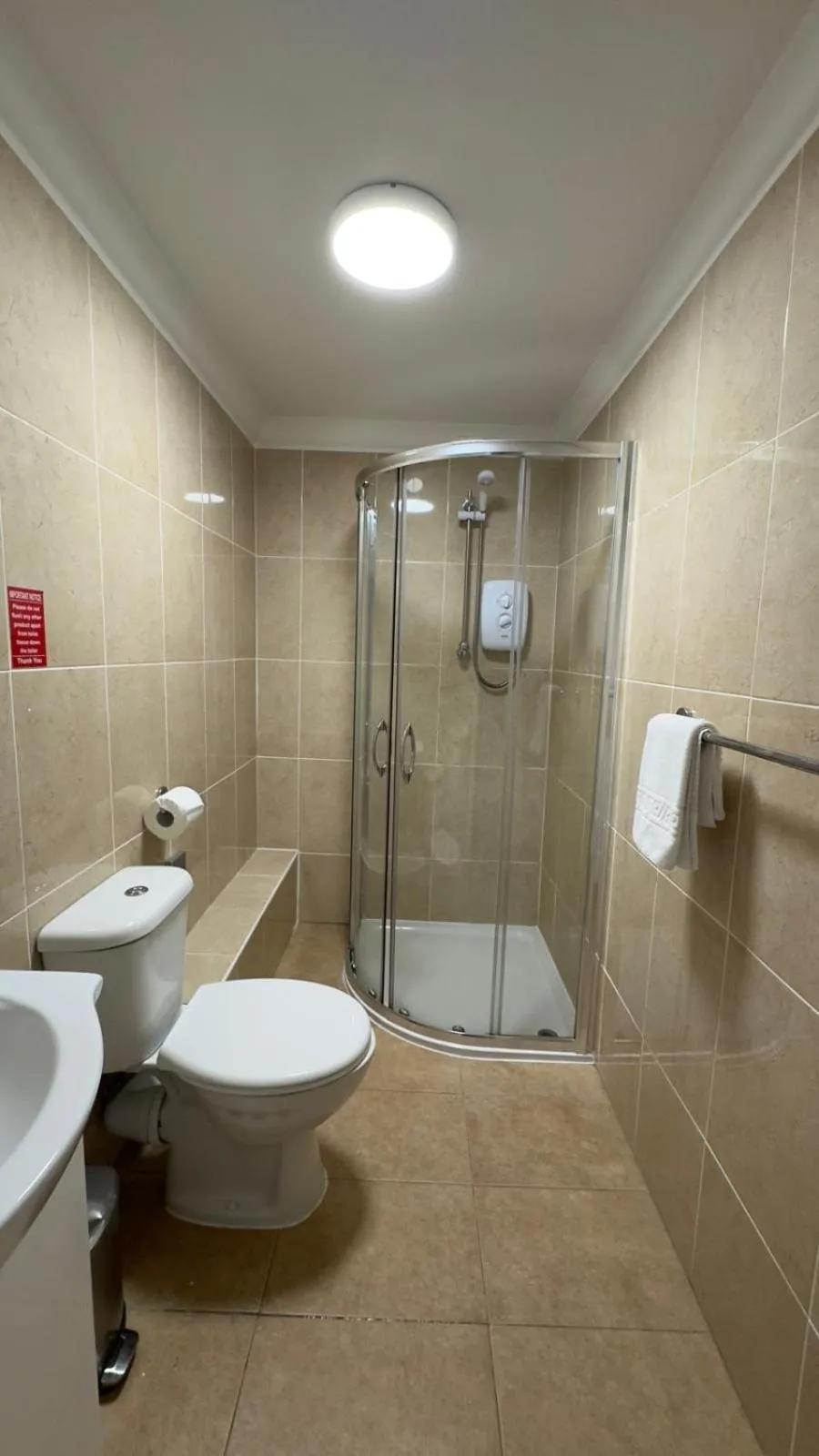 Bathroom in The Waverley Guest House