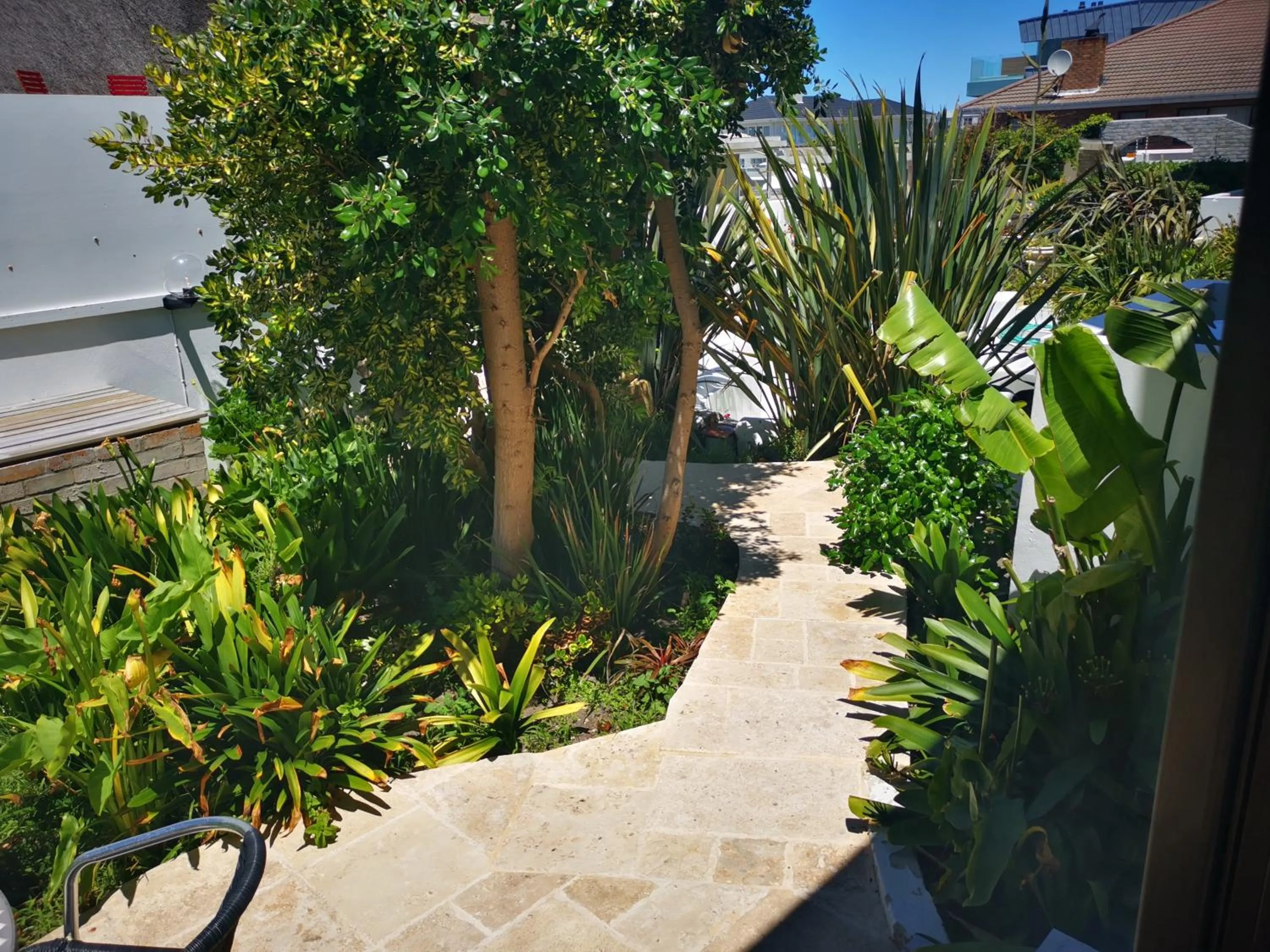 Garden in Misty Waves Boutique Hotel