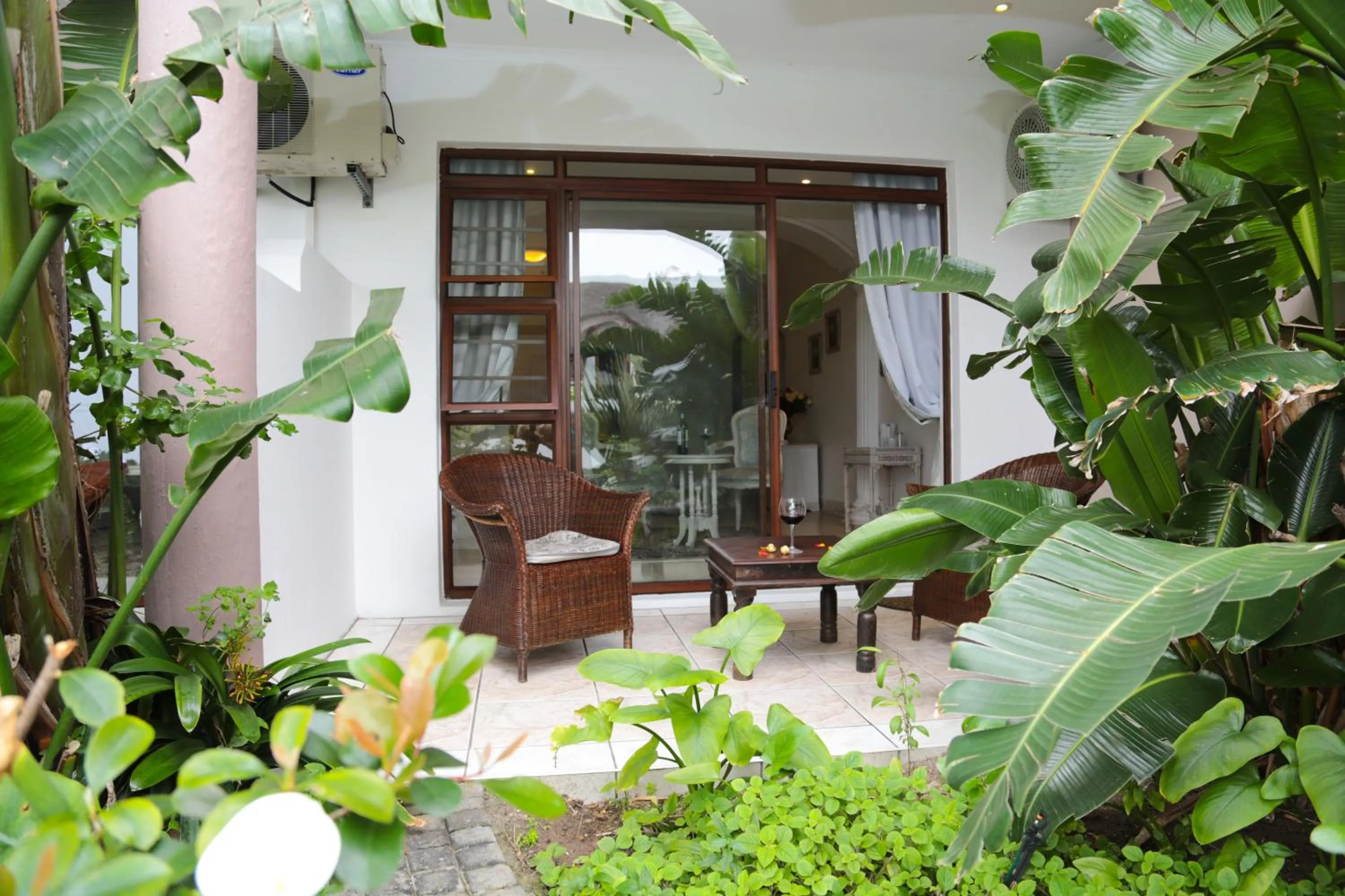 Patio in Misty Waves Boutique Hotel