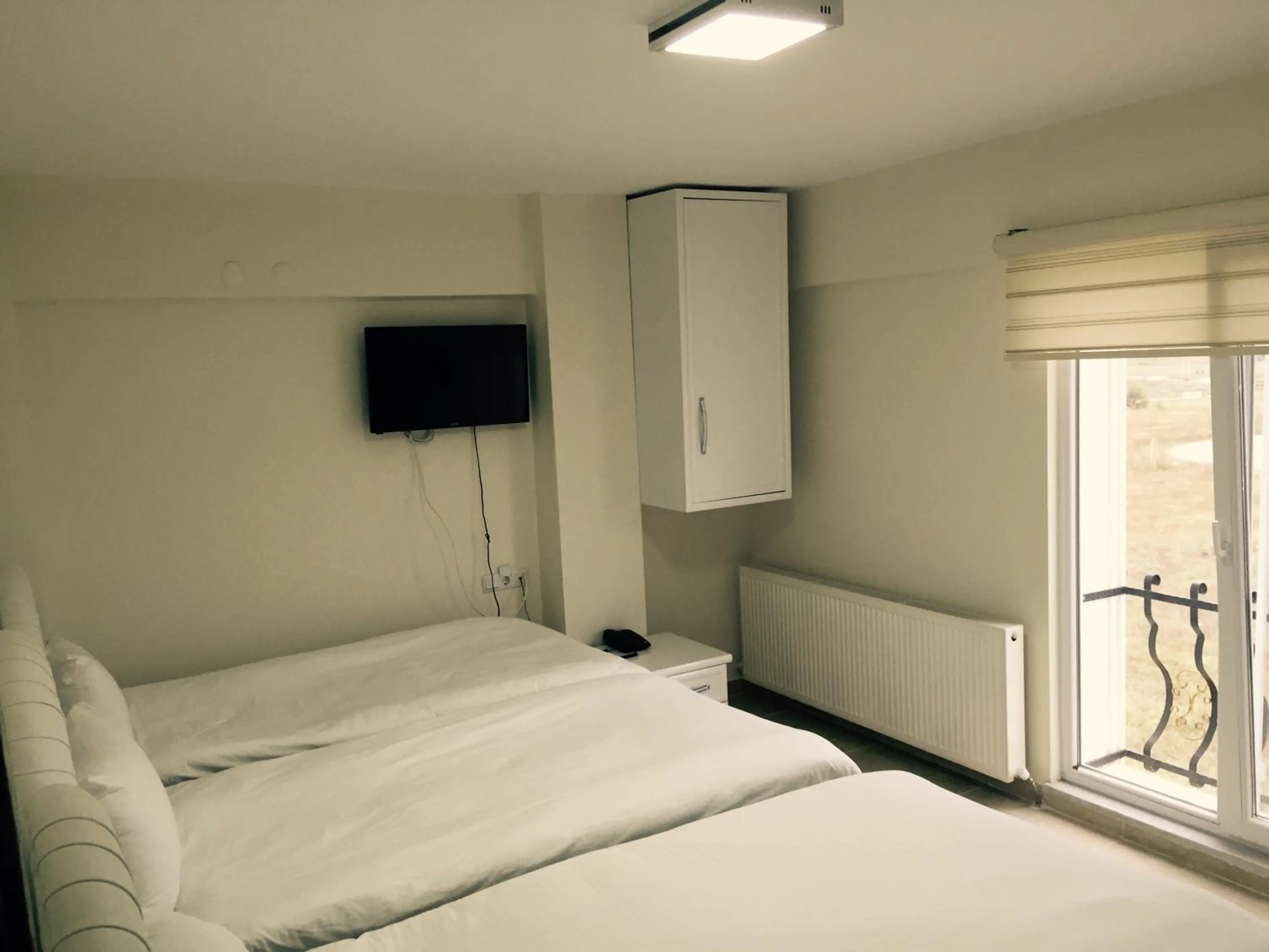 Photo of the whole room, Bed in HD Miray Otel