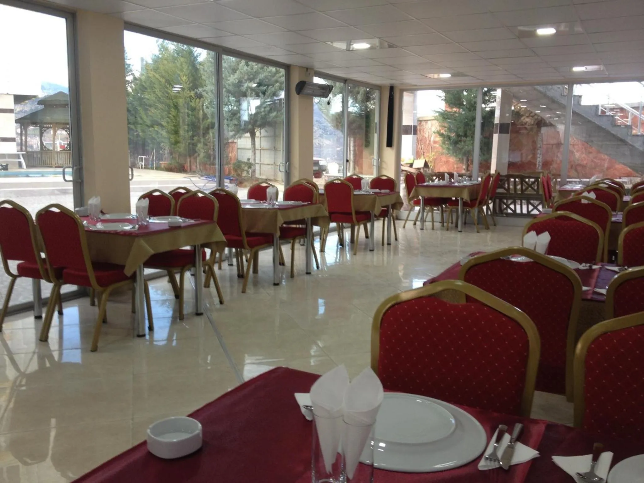 Restaurant/places to eat in HD Miray Otel