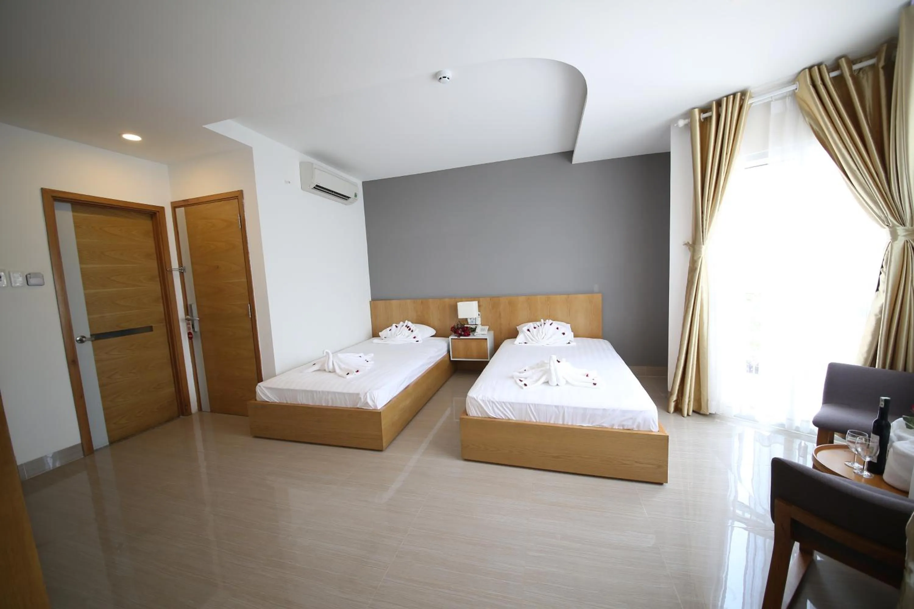 Photo of the whole room, Bed in Sailing Hotel Phú Quốc