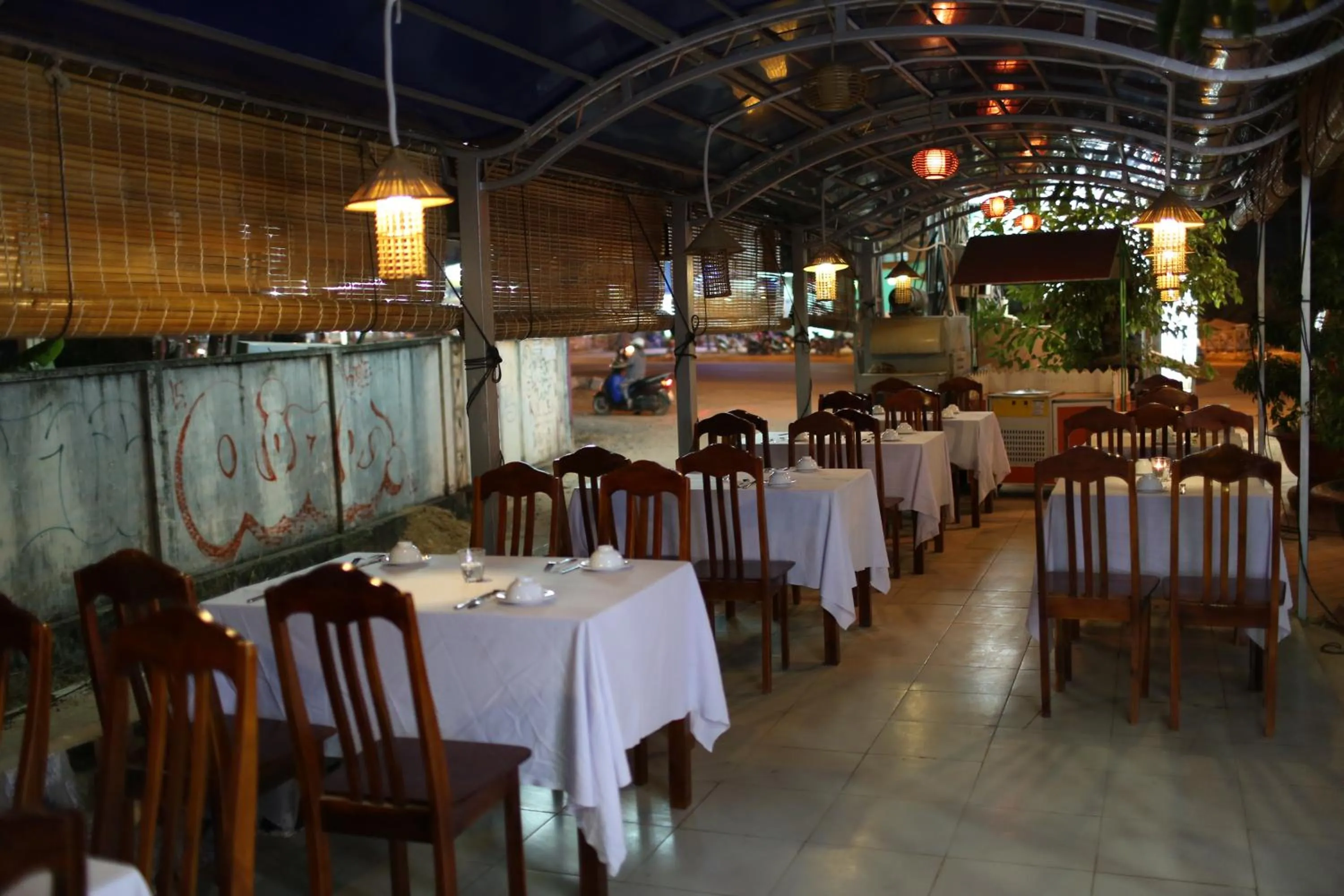 Dinner in Sailing Hotel Phú Quốc