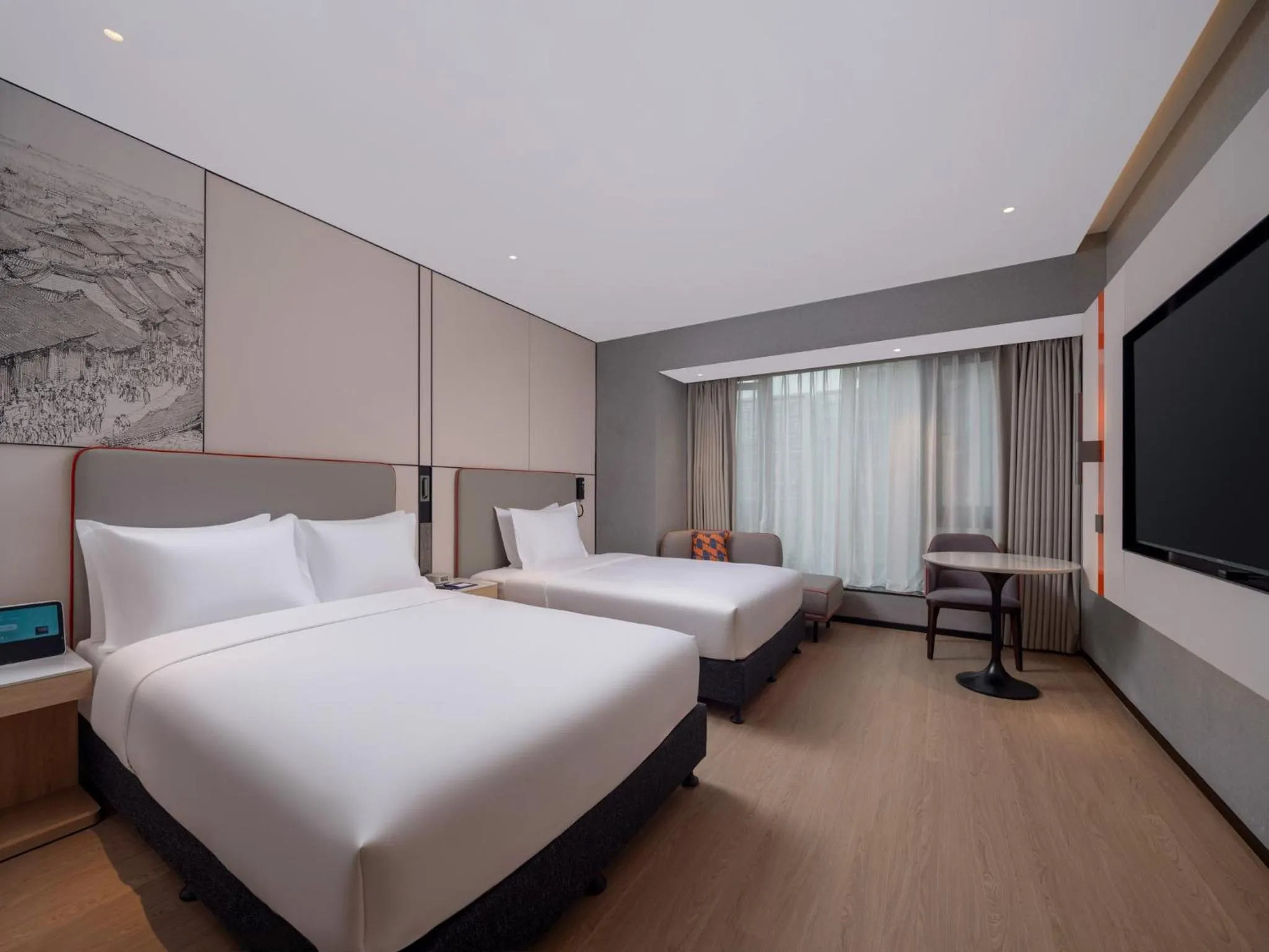 Photo of the whole room, Bed in Holiday Inn Express Chengdu Shuangliu Chuanda Road by IHG