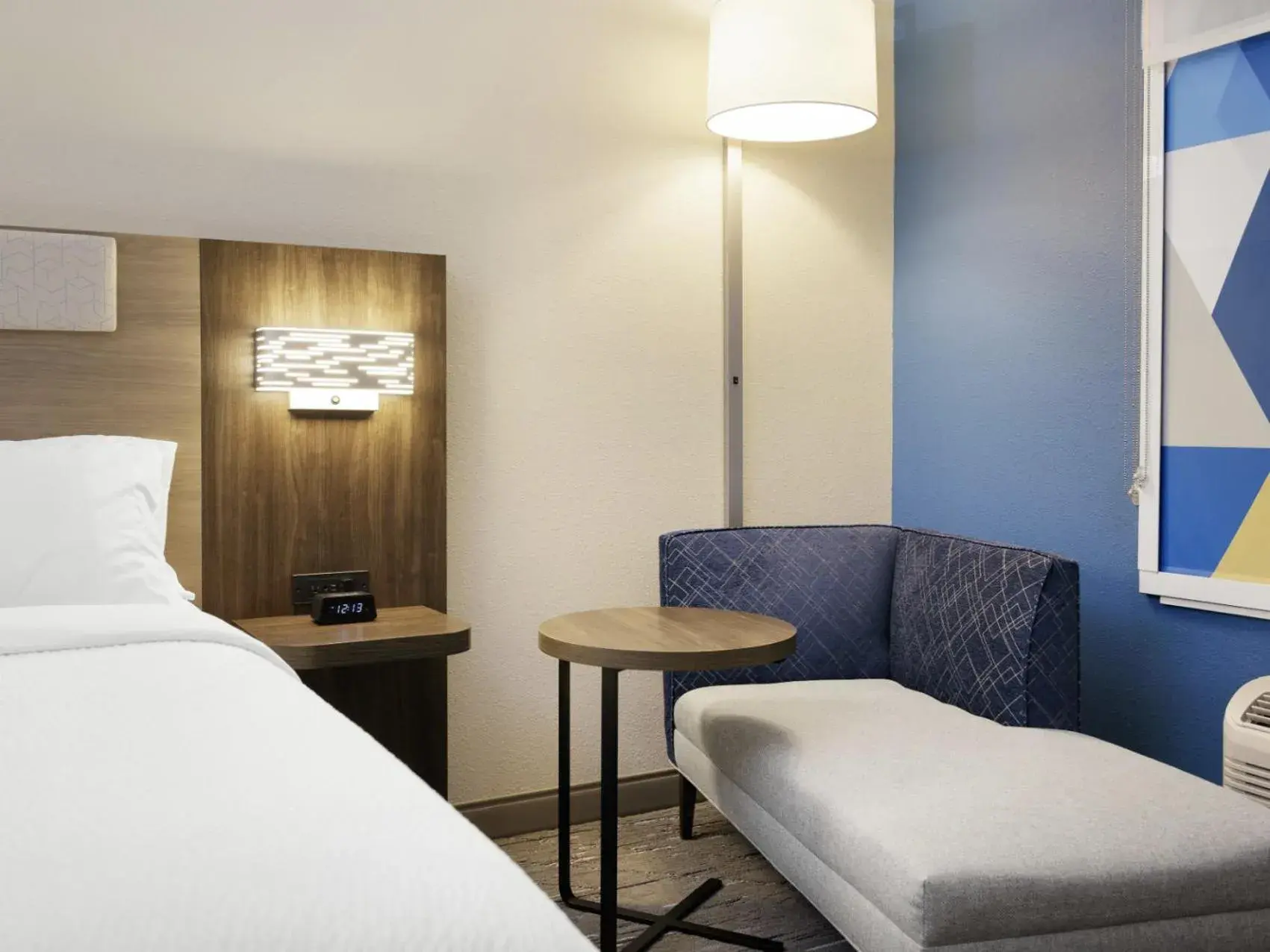 Holiday Inn Express & Suites DFW Airport Southwest - Euless by IHG Holiday Inn Express & Suites DFW Airport Southwest - Euless by IHG