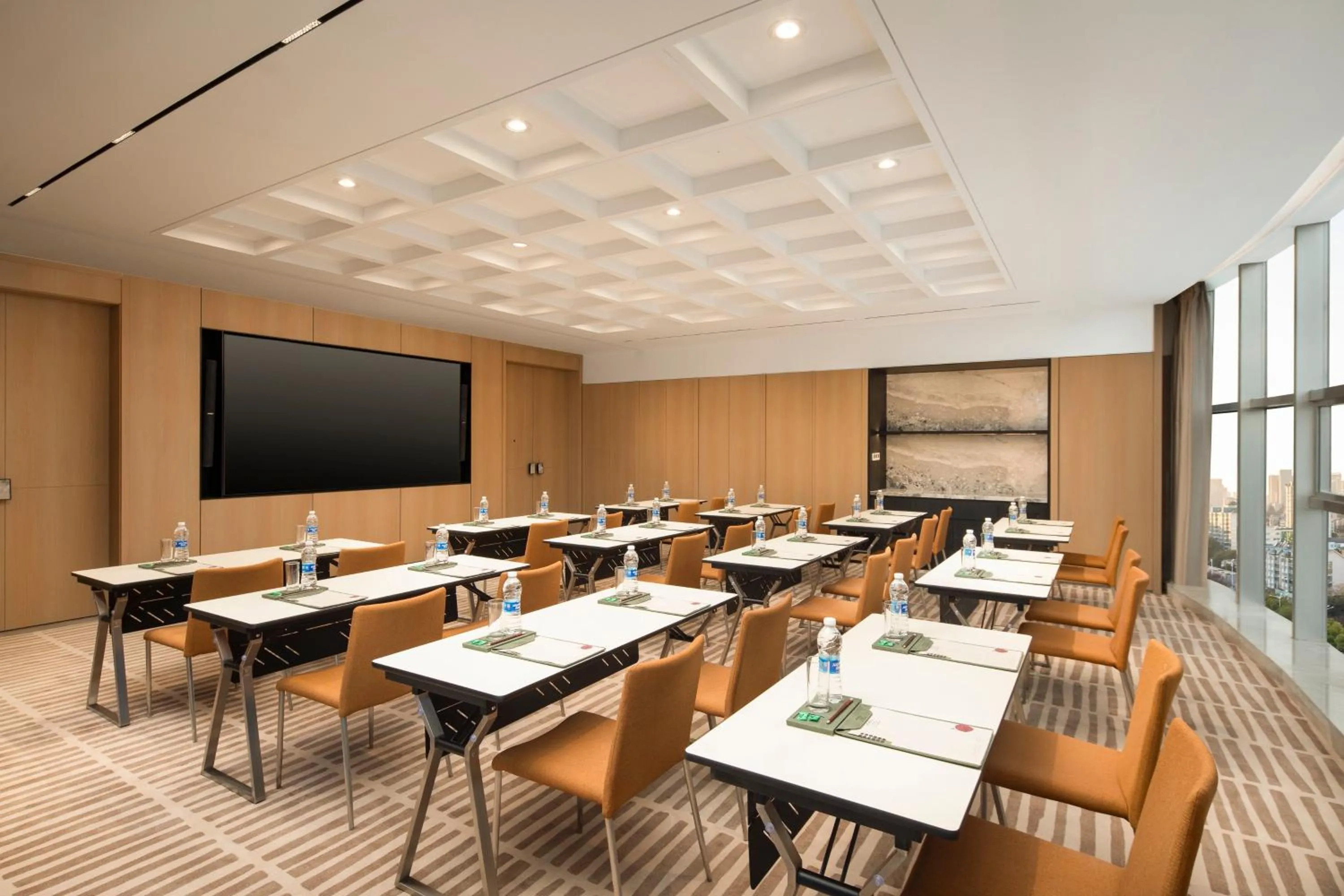 Meeting/conference room in Atwell Suites Hefei City Center by IHG