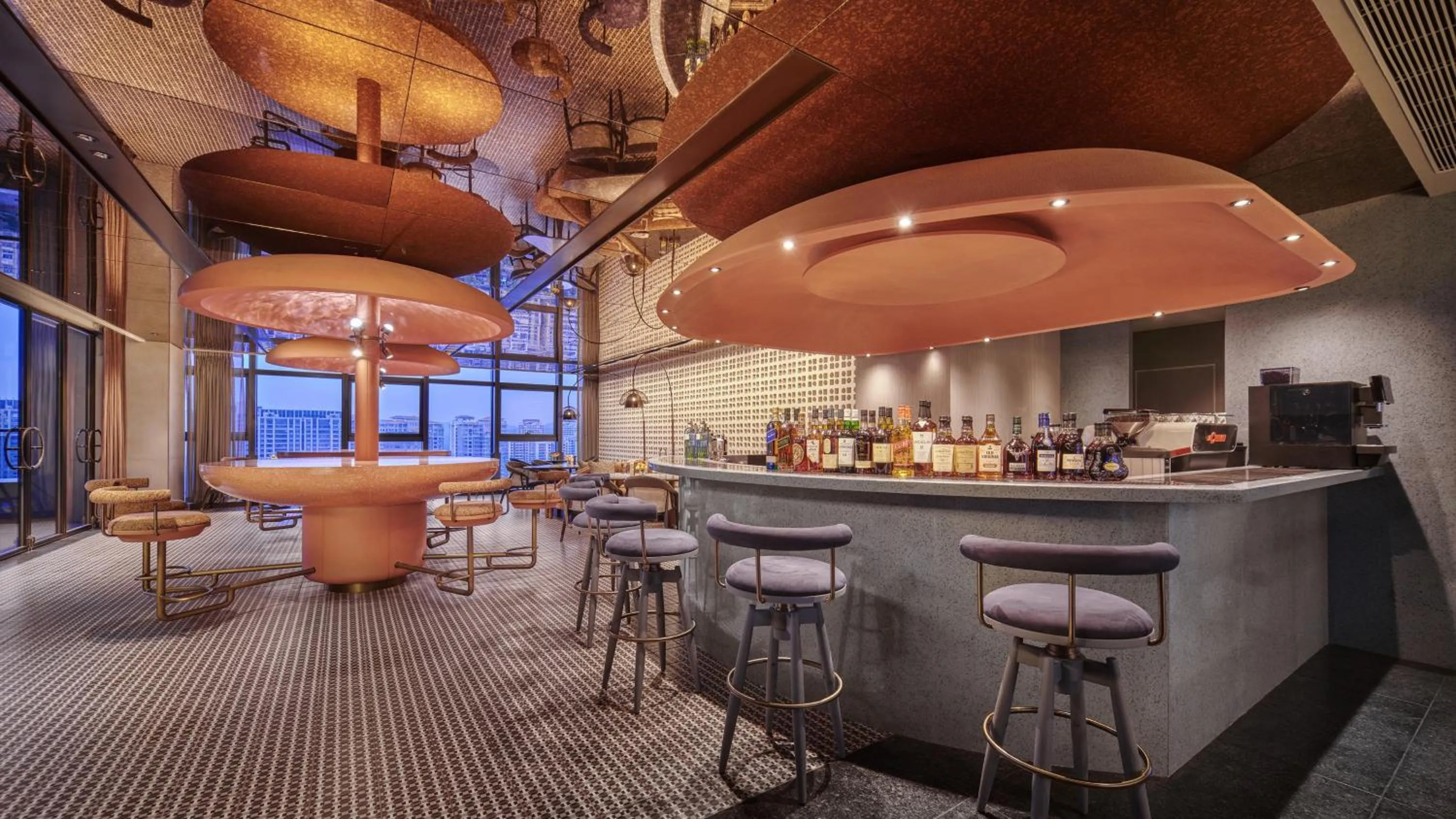 Lounge or bar in Hotel Indigo Zhuhai Xiangzhou by IHG