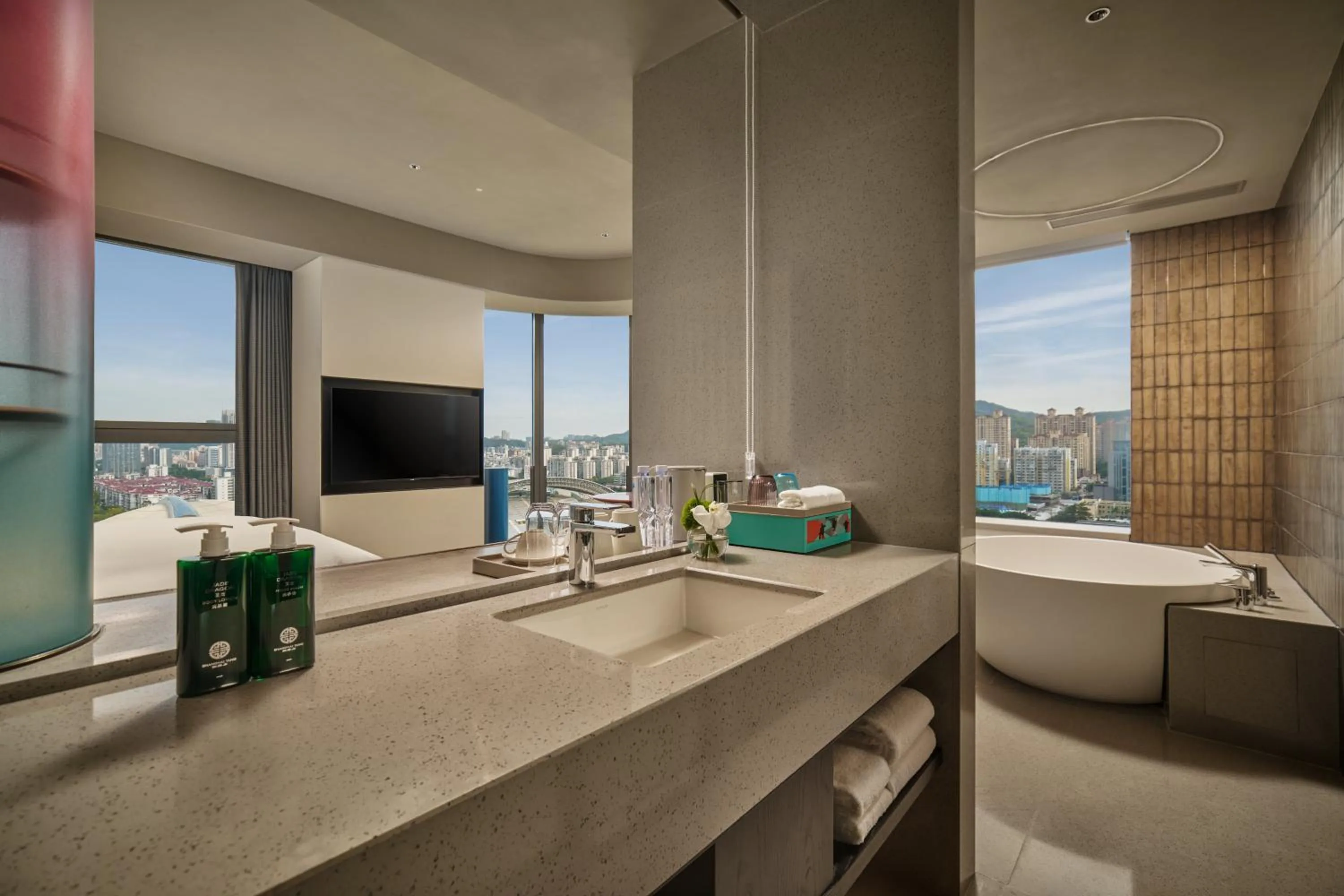 Photo of the whole room in Hotel Indigo Zhuhai Xiangzhou by IHG