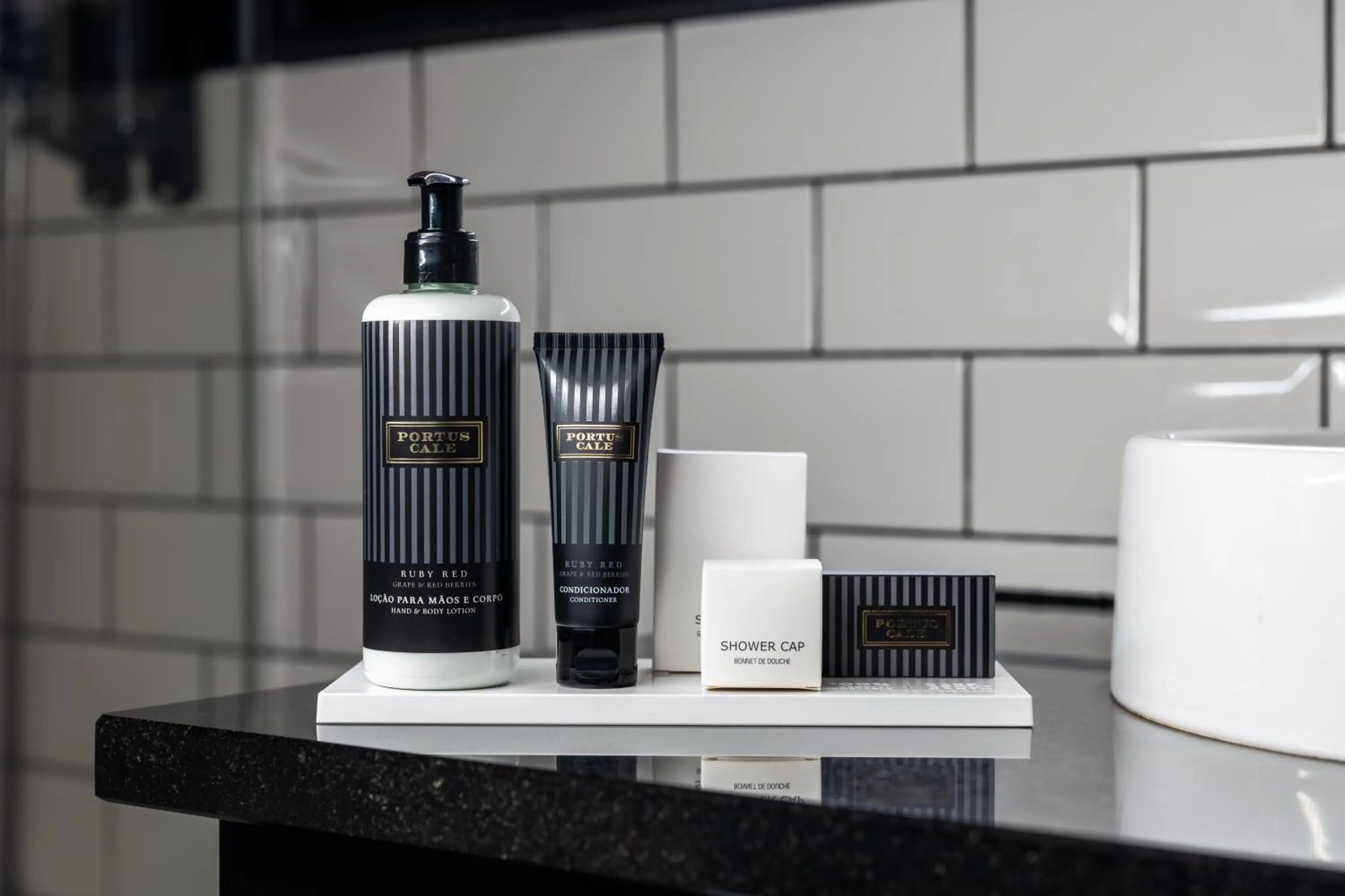 Photo of the whole room in Castanheiro Boutique Hotel