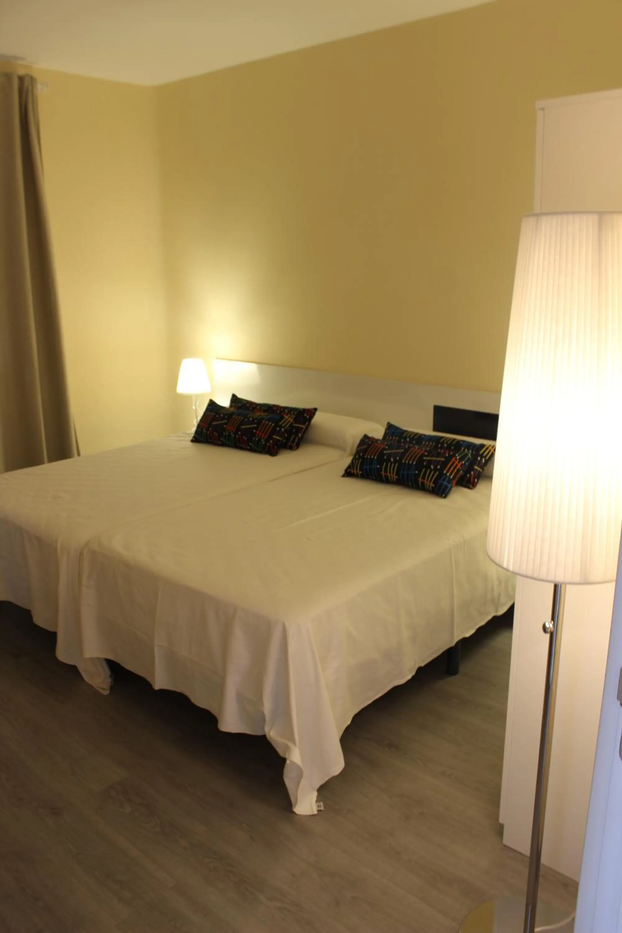 Bed in Hotel Valle del Oja