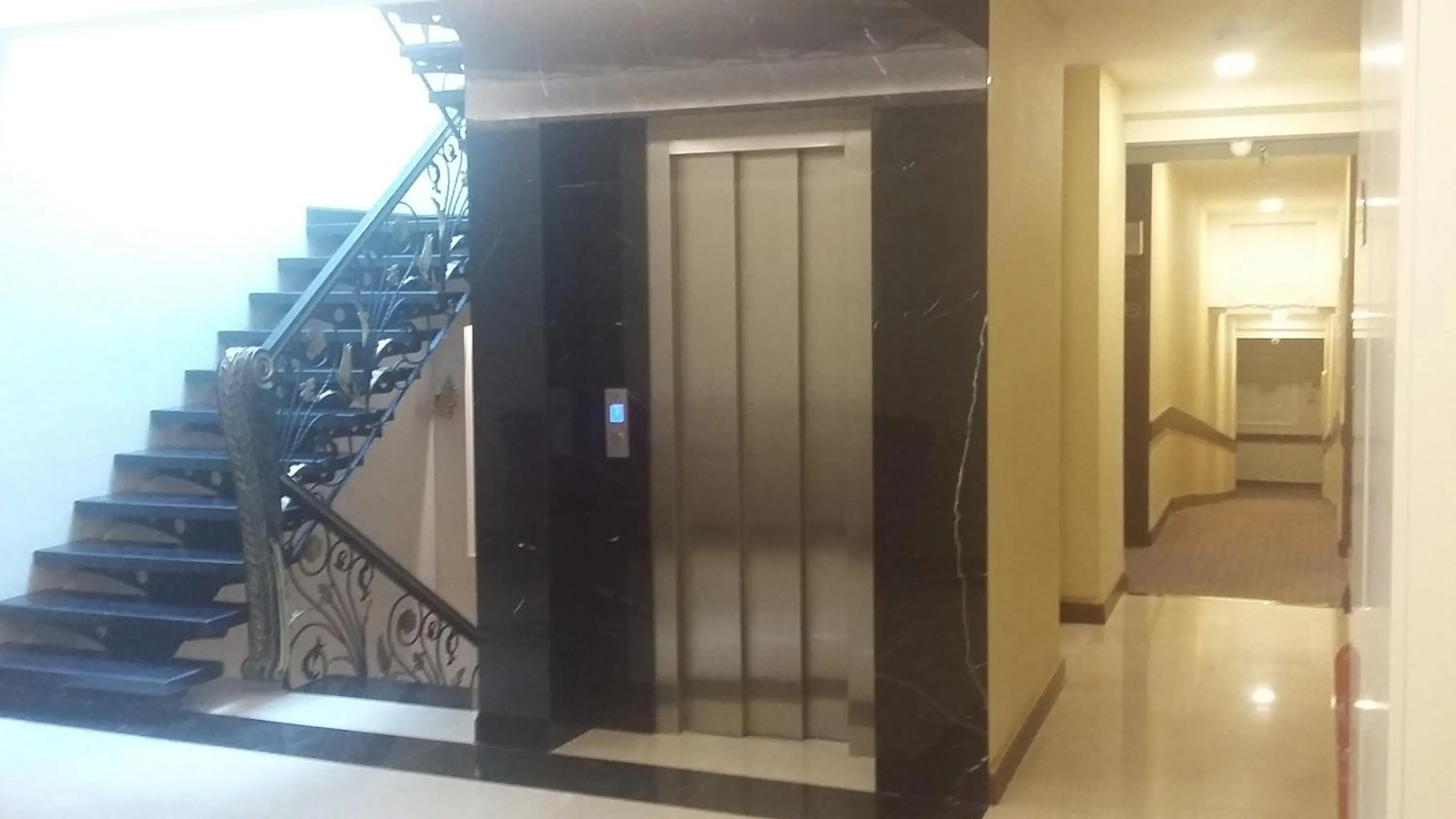 Area and facilities, Lobby/Reception in MB Deluxe Hotel