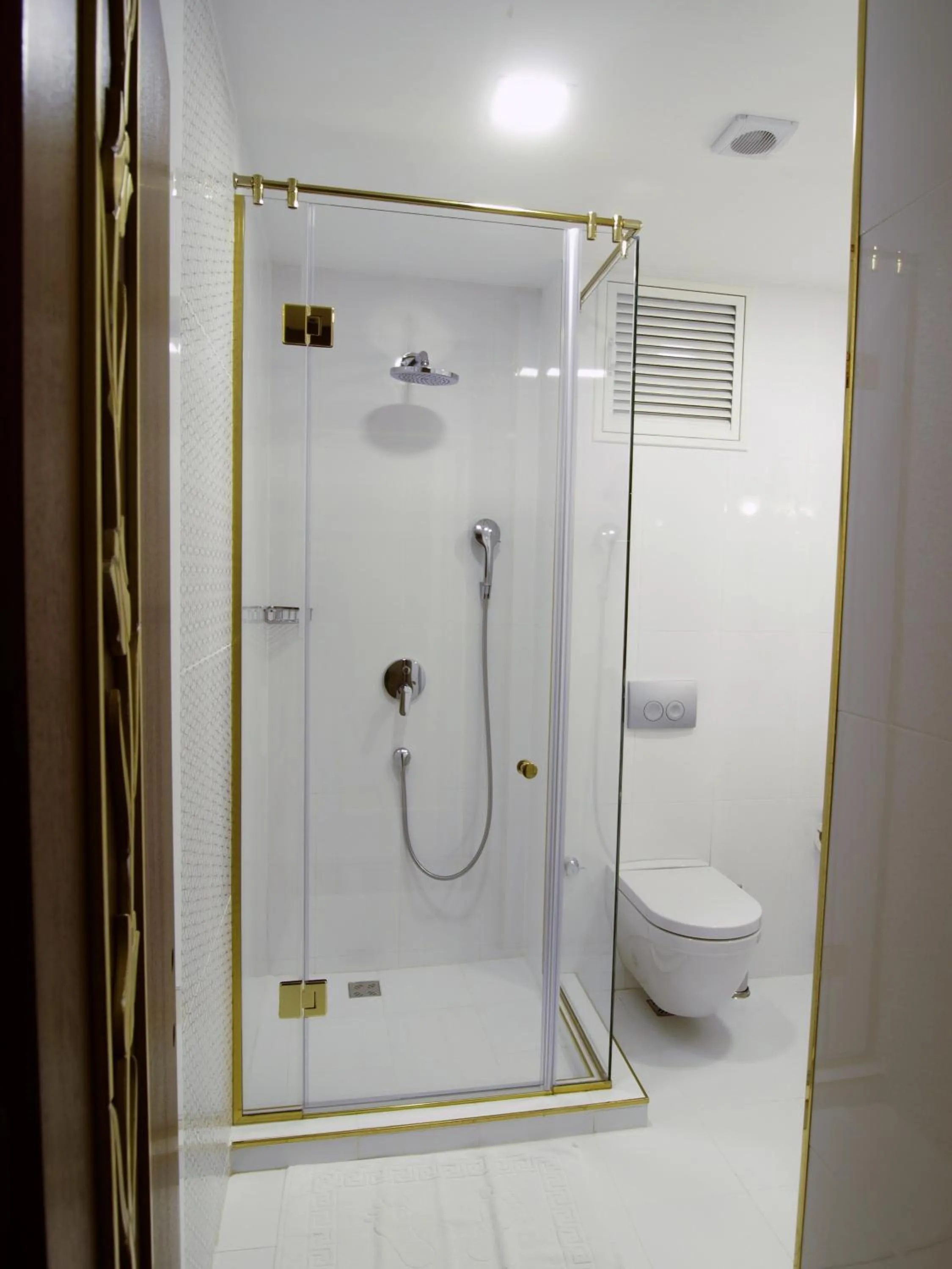 Bathroom in MB Deluxe Hotel