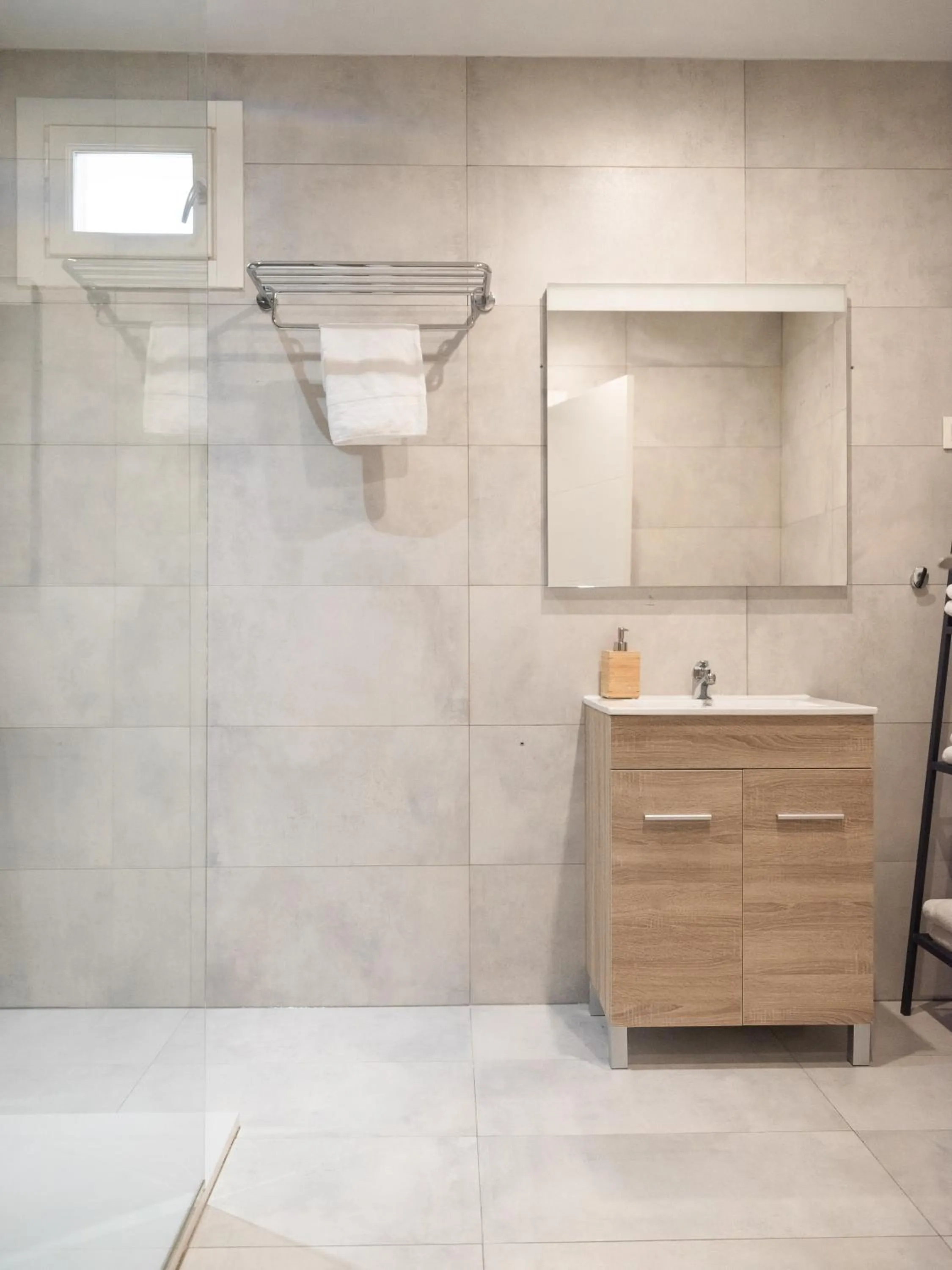 Bathroom in Slow Suites Luchana