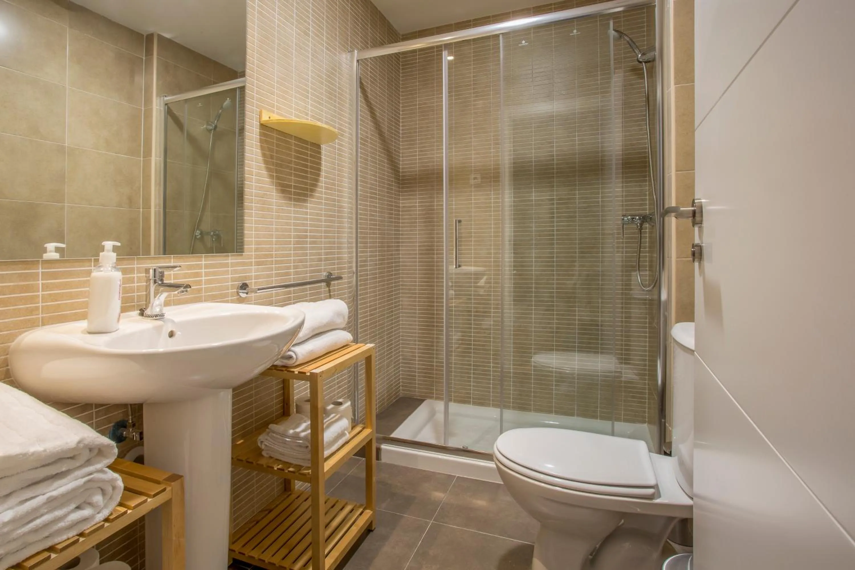 Bathroom in Slow Suites Luchana