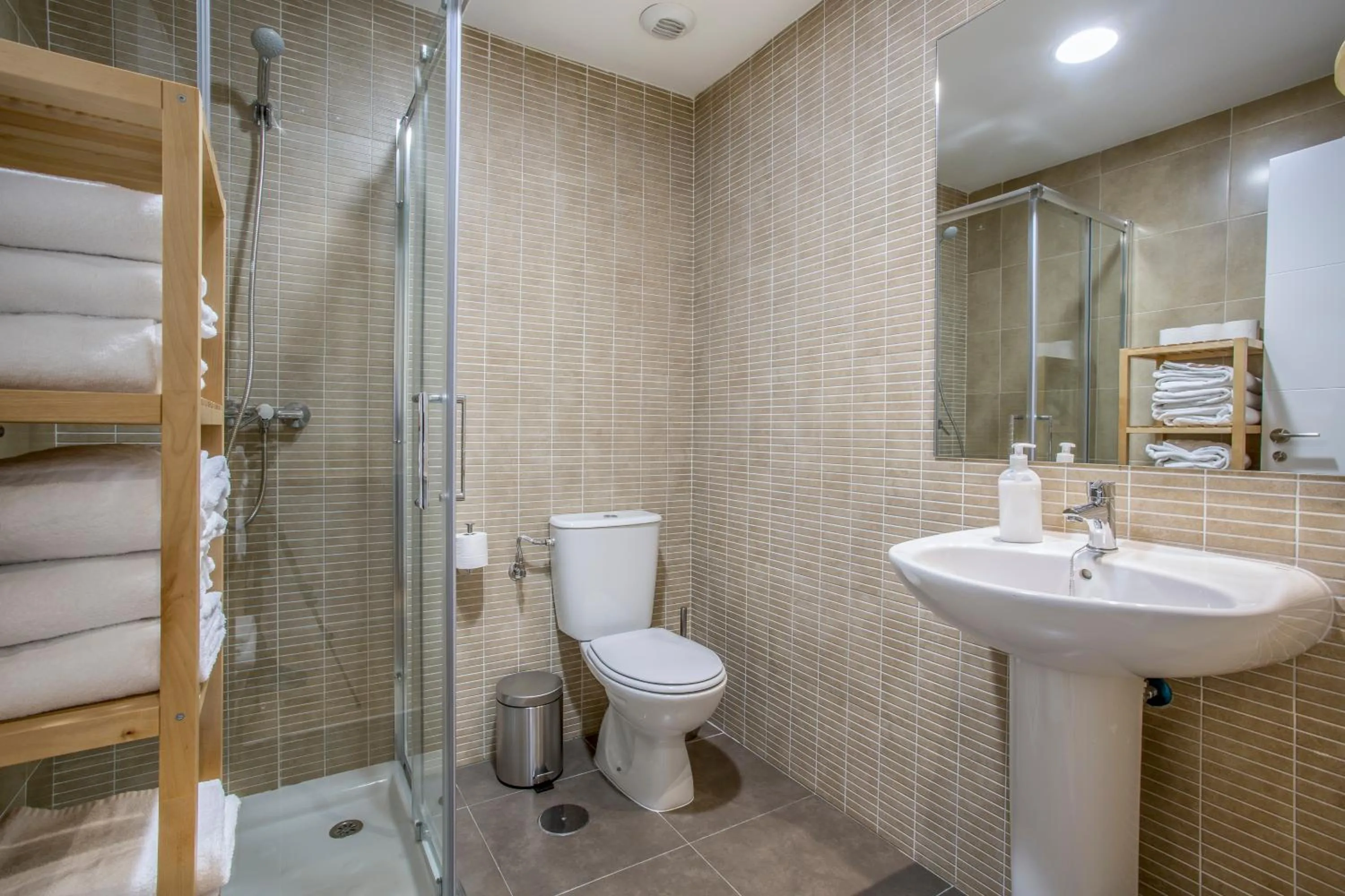 Bathroom in Slow Suites Luchana