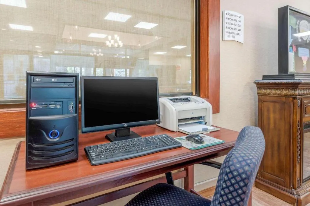 Quality Inn & Suites Zanesville City Center