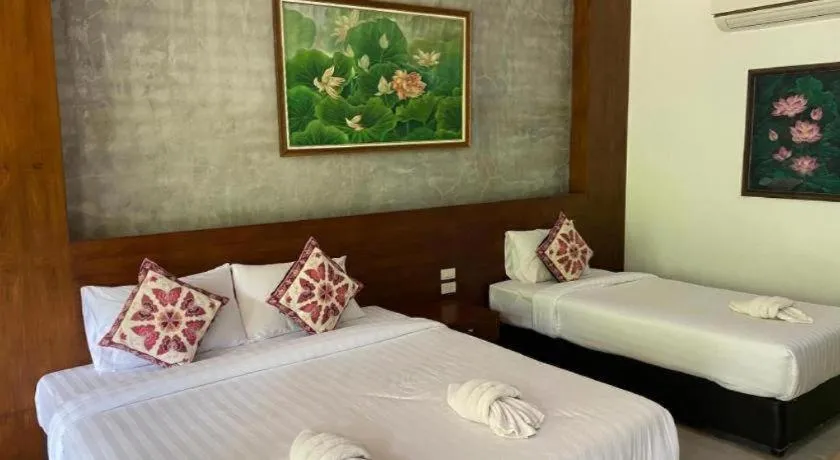 Bed in Khaopubpa Resort