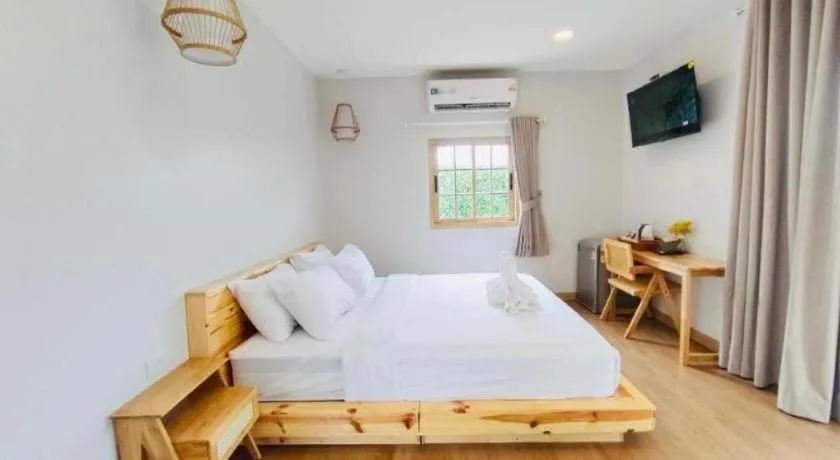 Bed in Stratus Resort