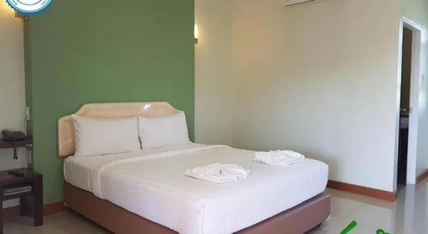 Bed in Chada View Resort